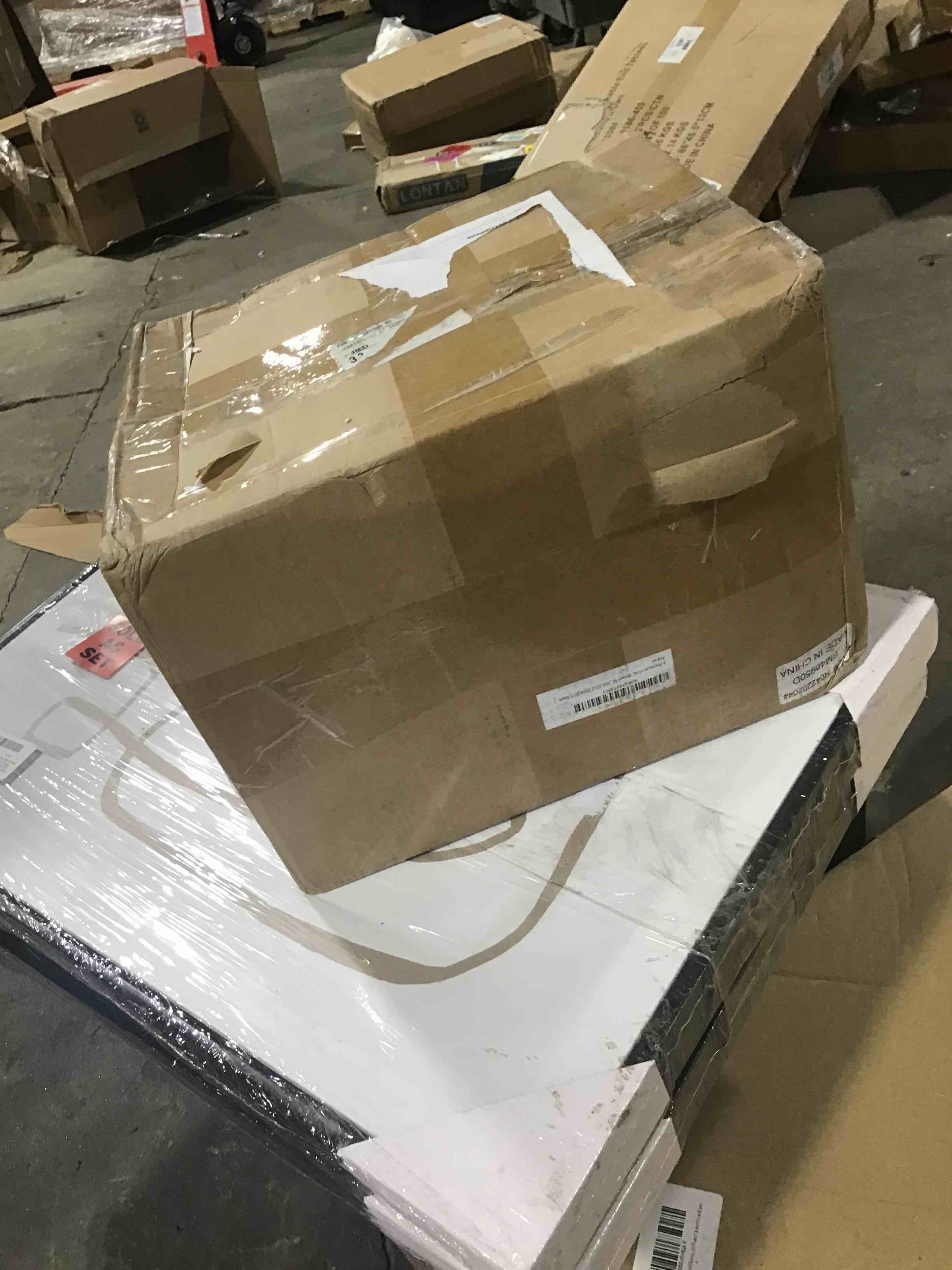 https://s3.amazonaws.com/lotting-images-prod/bidfta/BLU3965837_1684525437564.jpeg