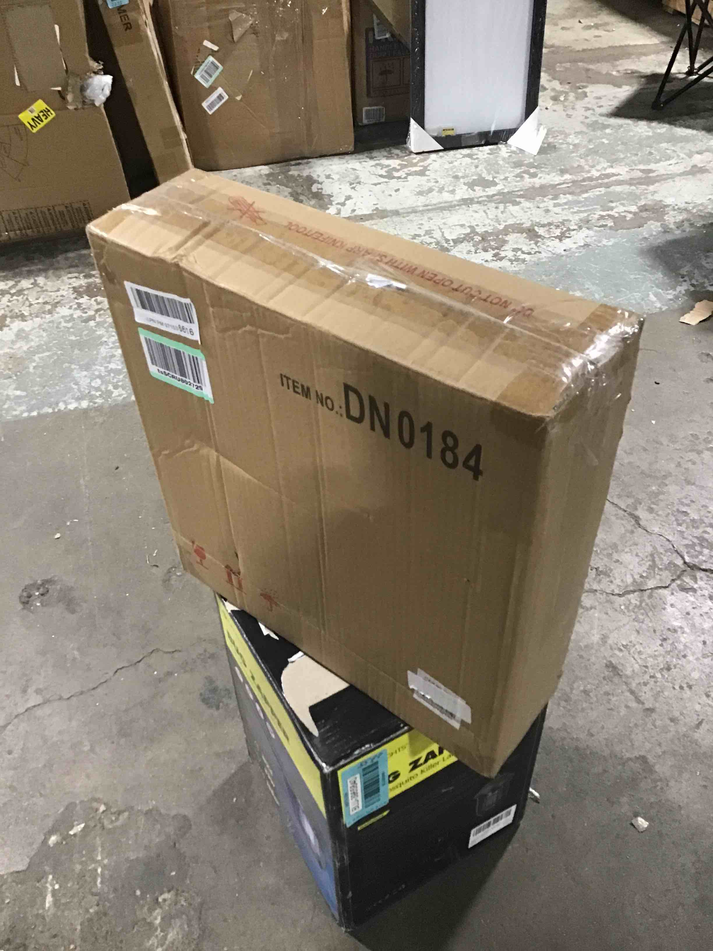 https://s3.amazonaws.com/lotting-images-prod/bidfta/BLU3965841_1684526208487.jpeg