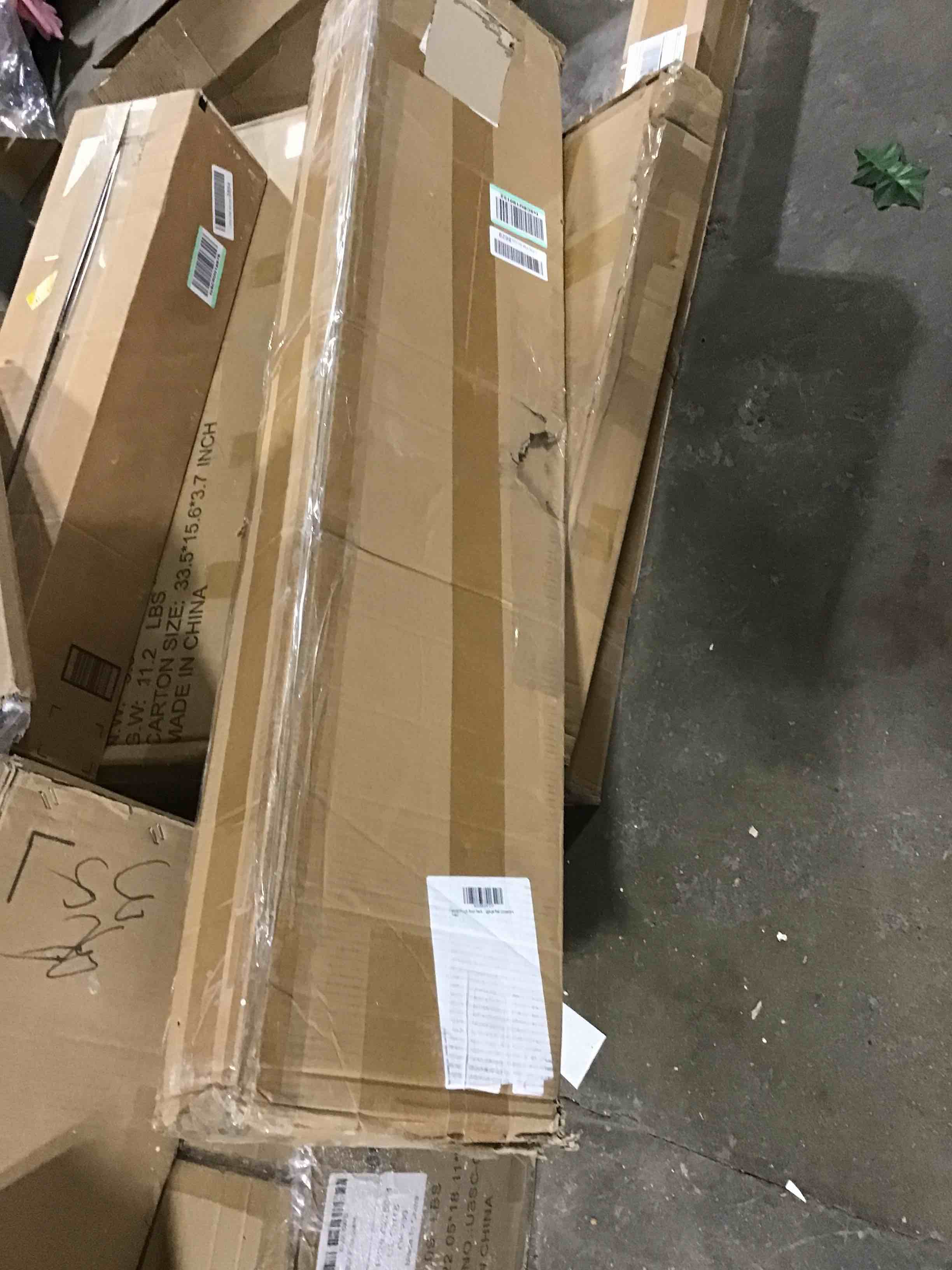 https://s3.amazonaws.com/lotting-images-prod/bidfta/BLU3965849_1684529634072.jpeg