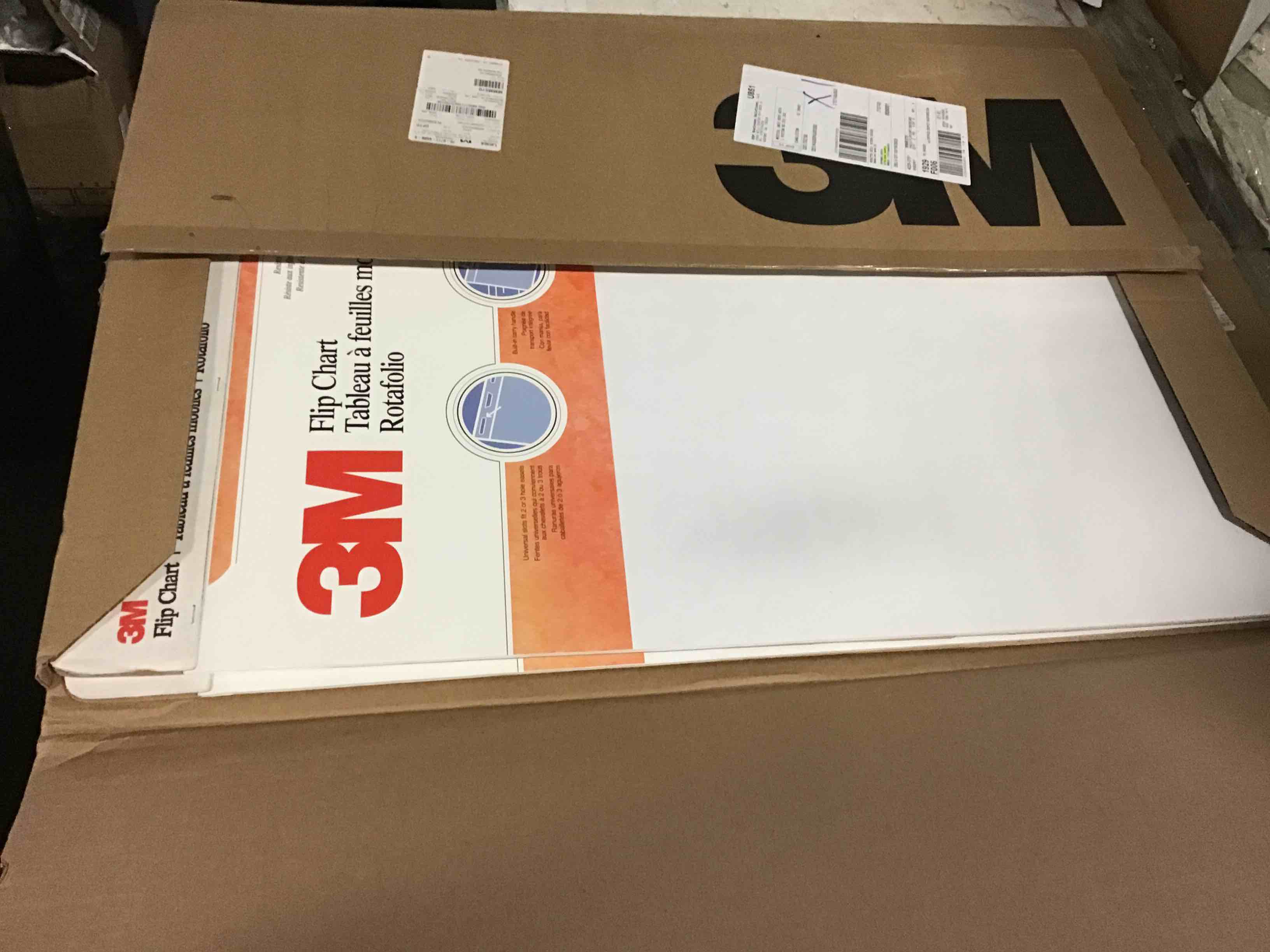 https://s3.amazonaws.com/lotting-images-prod/bidfta/BLU4067368_1670522057201.jpeg