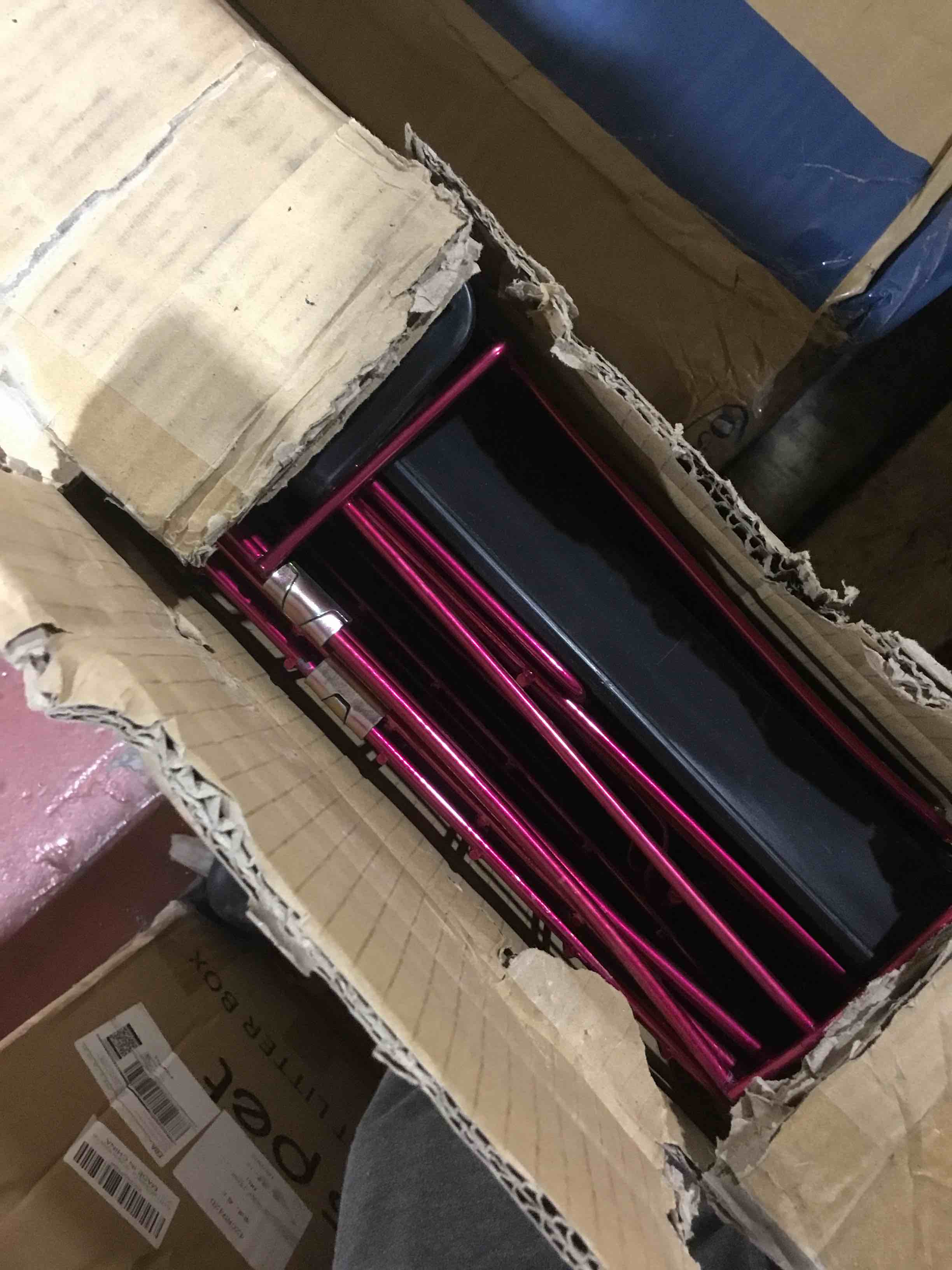 https://s3.amazonaws.com/lotting-images-prod/bidfta/BLU4100052_1705005606139.jpeg