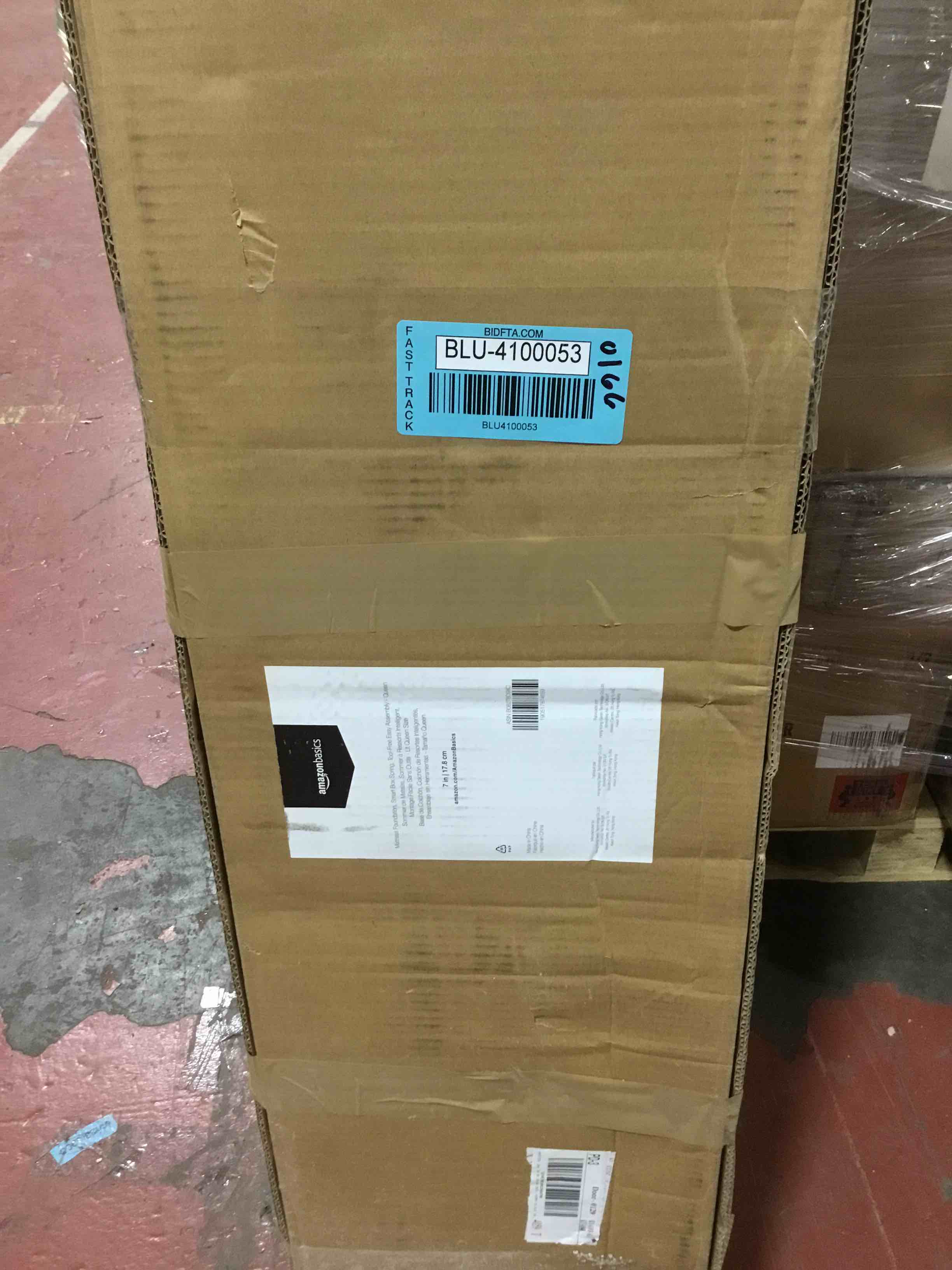 https://s3.amazonaws.com/lotting-images-prod/bidfta/BLU4100053_1705005724594.jpeg