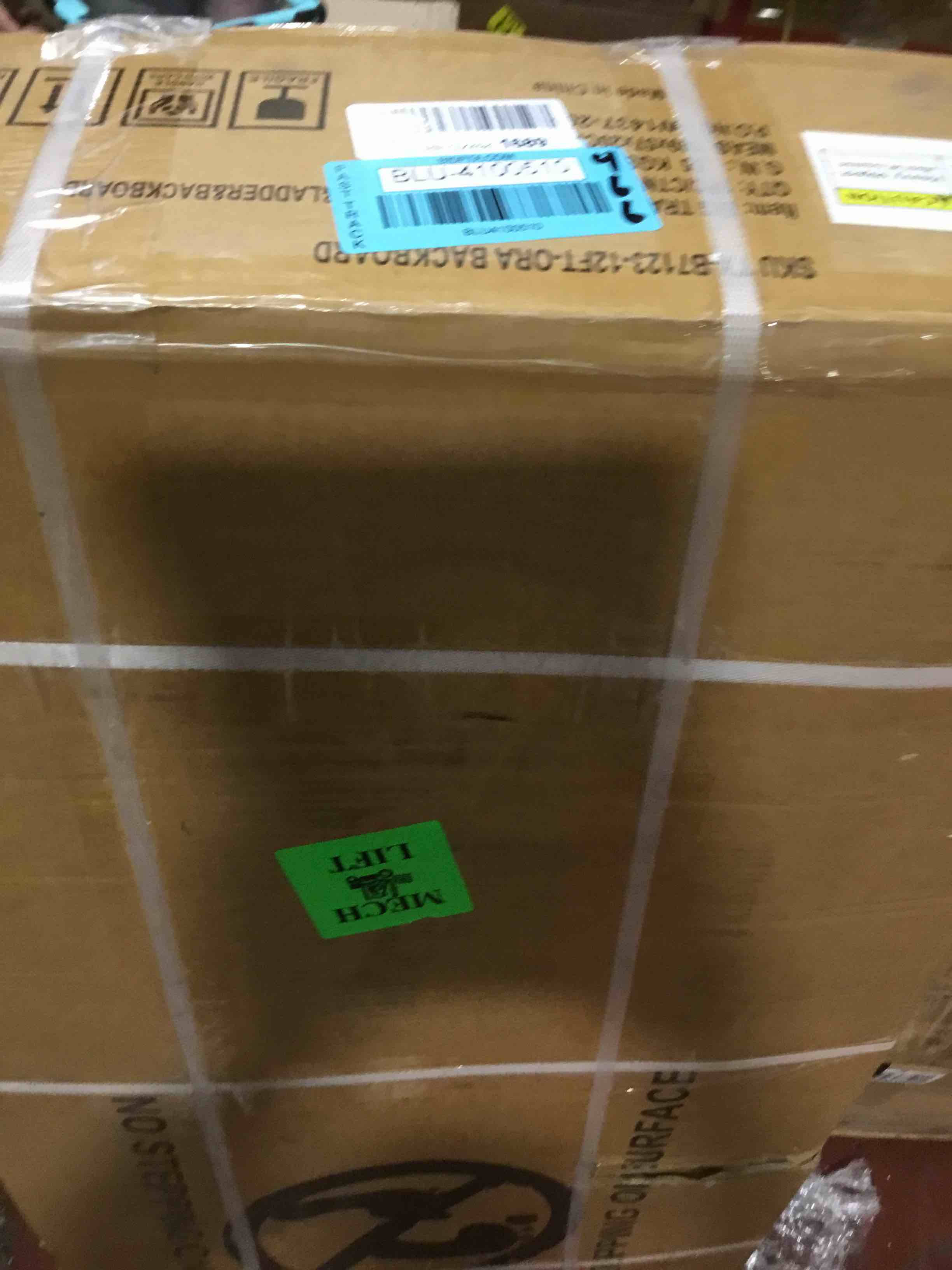 https://s3.amazonaws.com/lotting-images-prod/bidfta/BLU4100510_1706801238774.jpeg