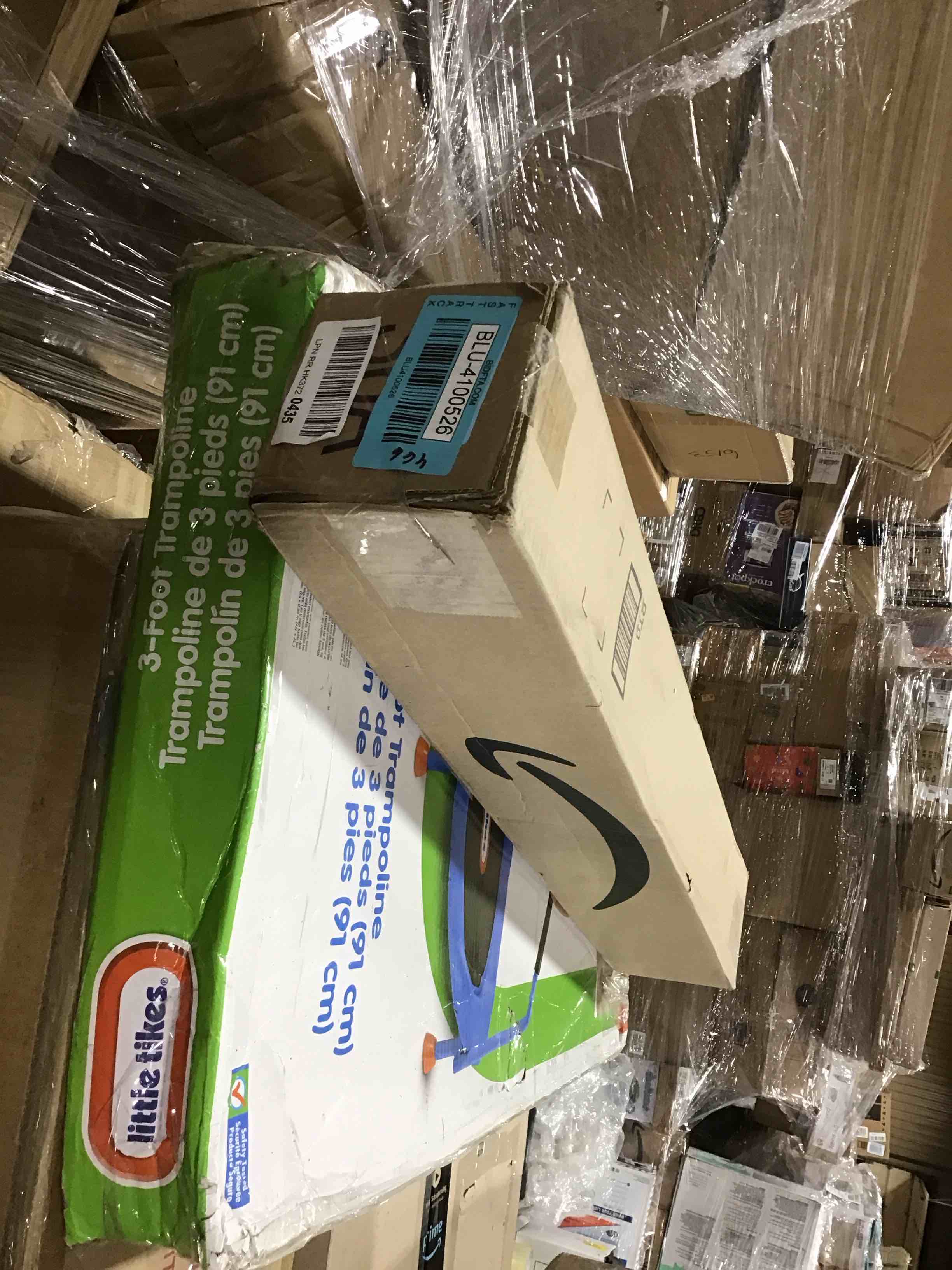 https://s3.amazonaws.com/lotting-images-prod/bidfta/BLU4100526_1706799016744.jpeg