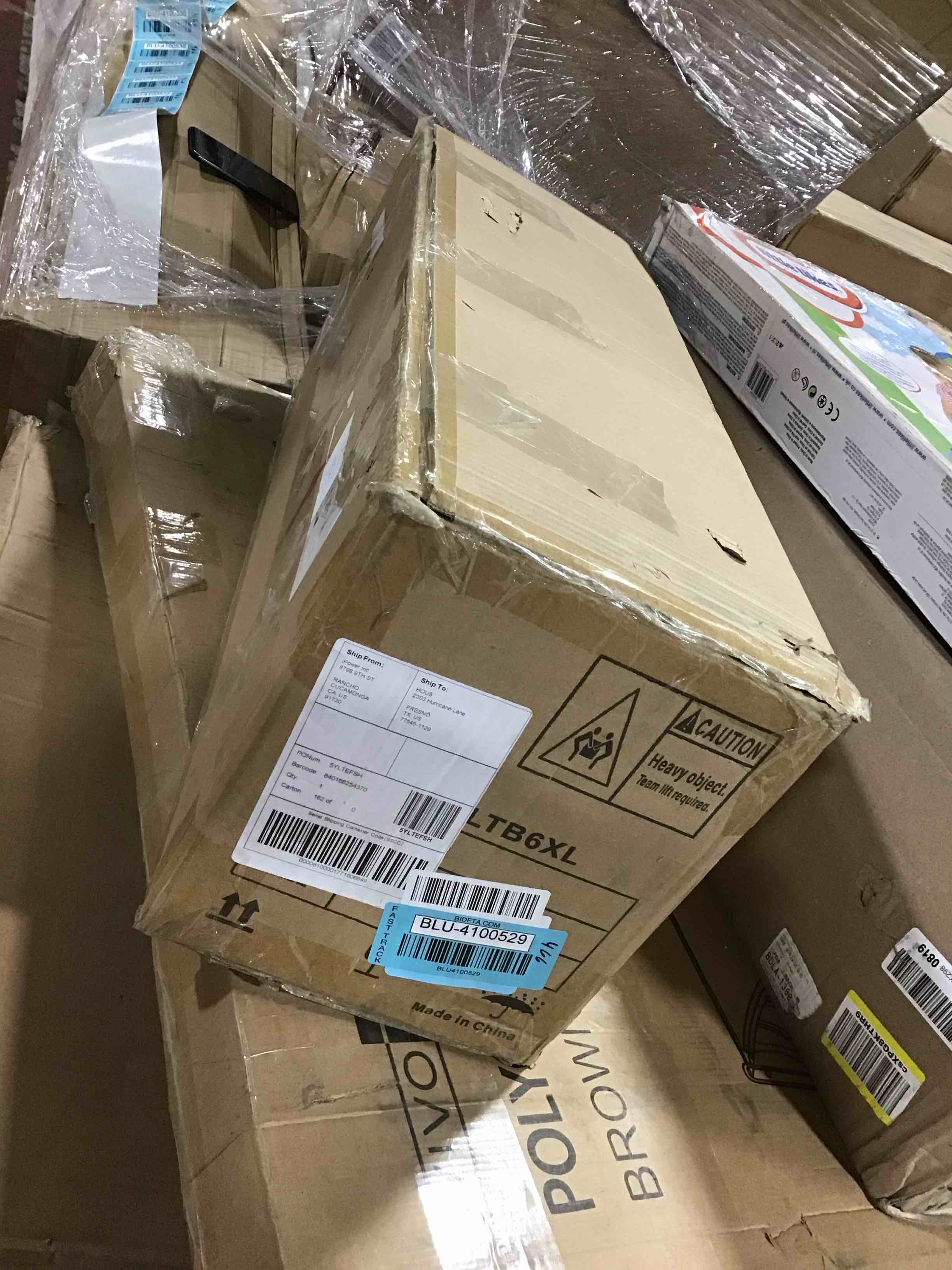 https://s3.amazonaws.com/lotting-images-prod/bidfta/BLU4100529_1706799668055.jpeg