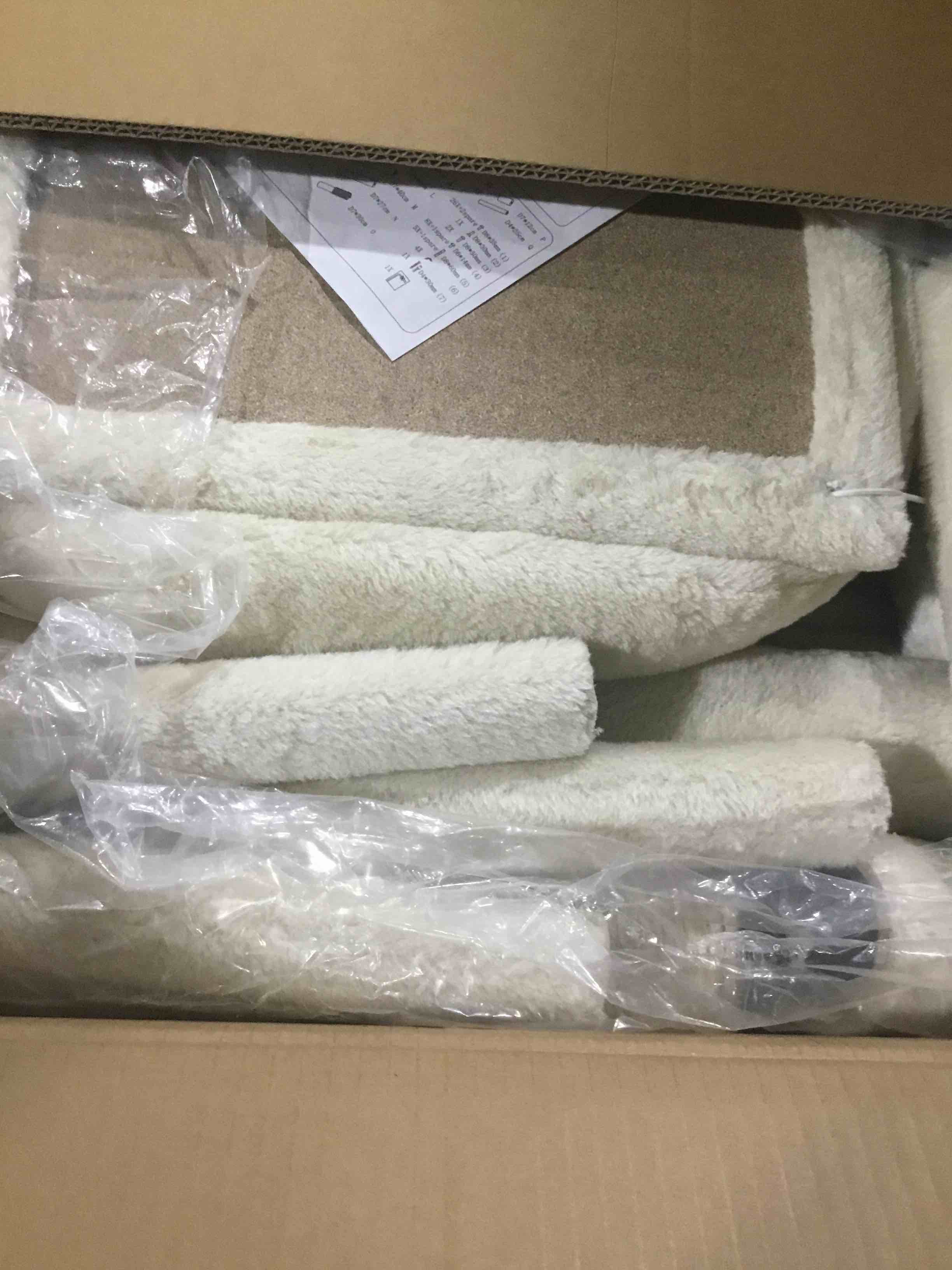 https://s3.amazonaws.com/lotting-images-prod/bidfta/BLU4102908_1702583346813.jpeg