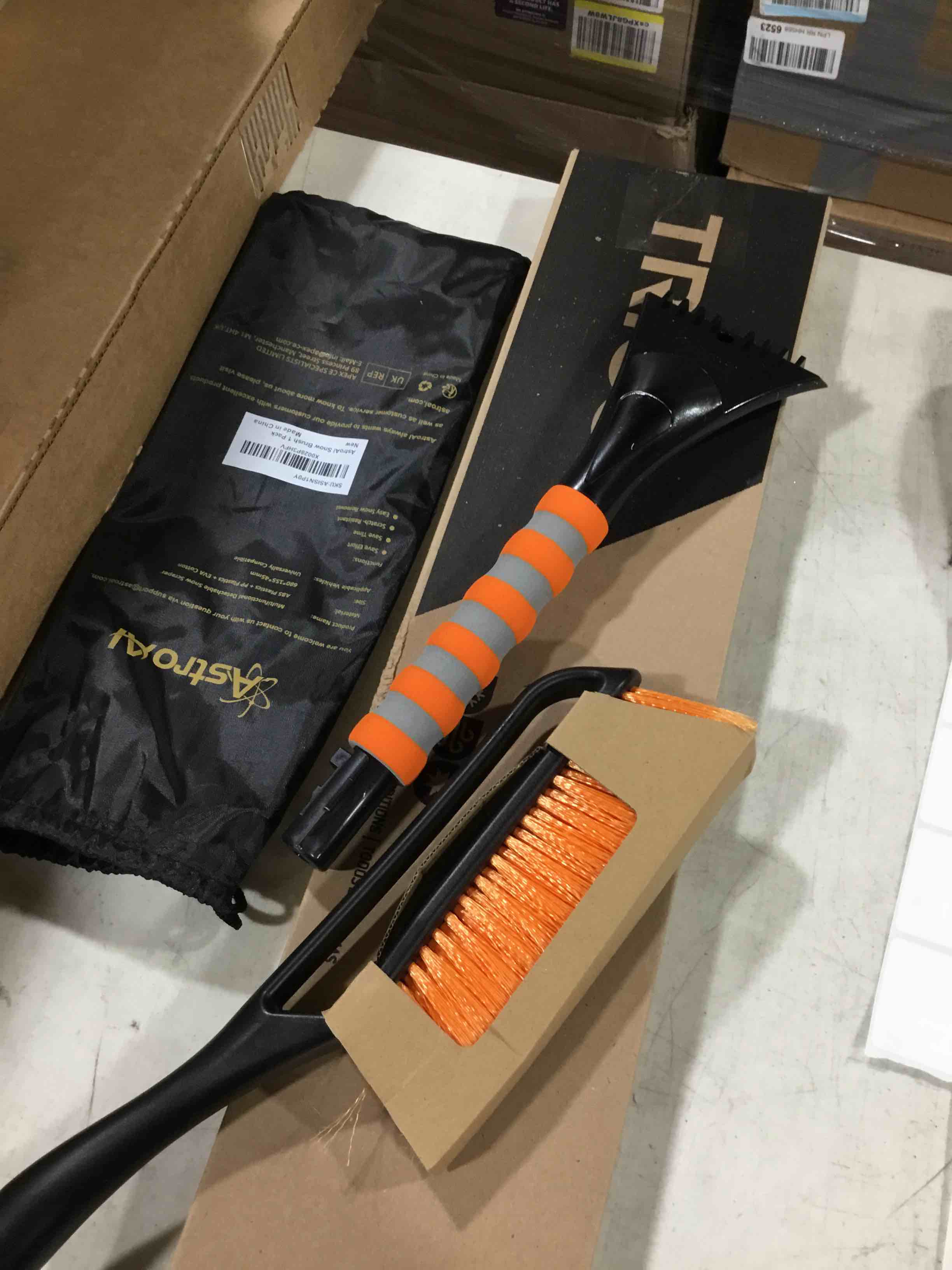 https://s3.amazonaws.com/lotting-images-prod/bidfta/BLU4104897_1703695164222.jpeg