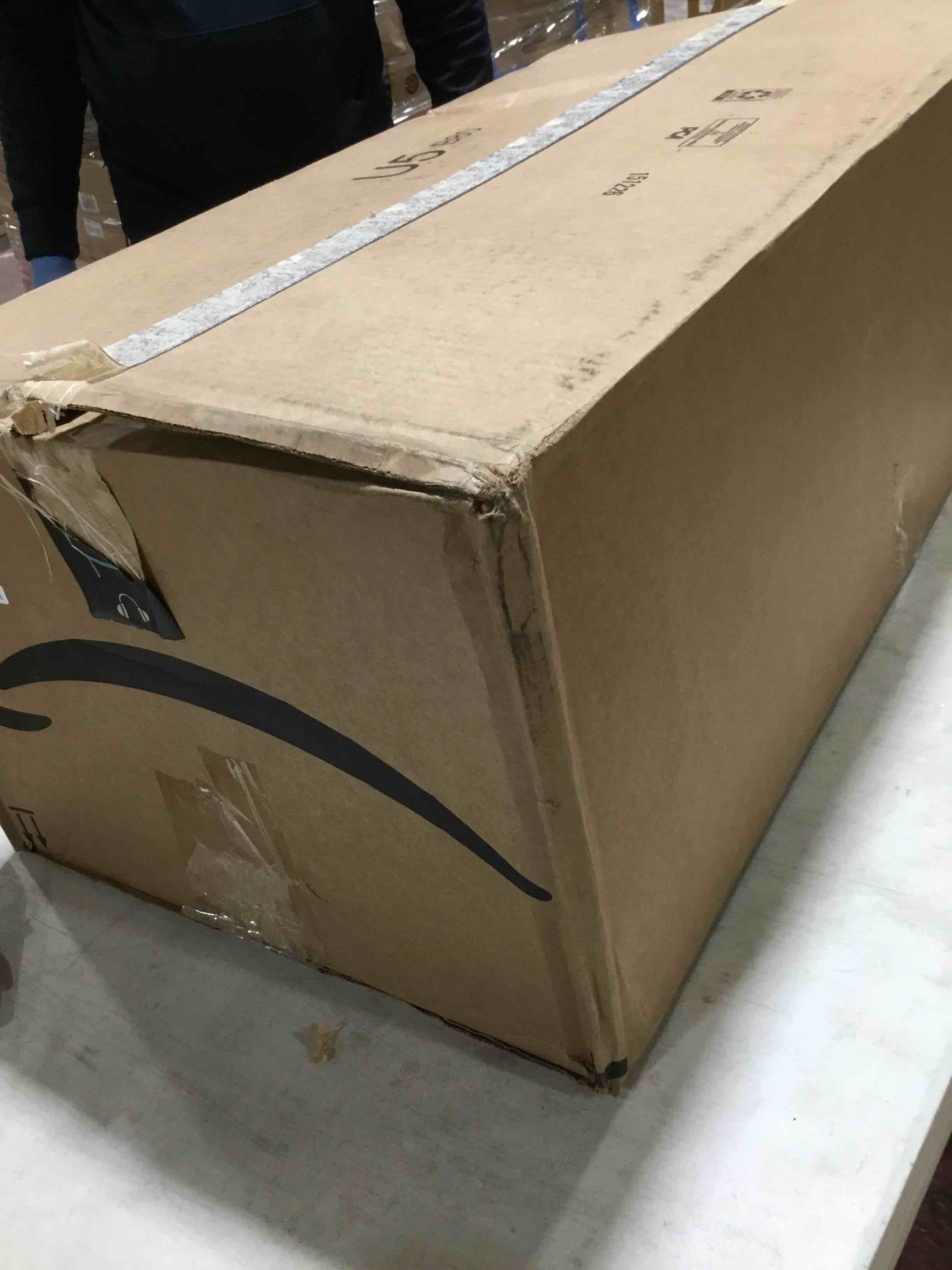 https://s3.amazonaws.com/lotting-images-prod/bidfta/BLU4104953_1703774120843.jpeg