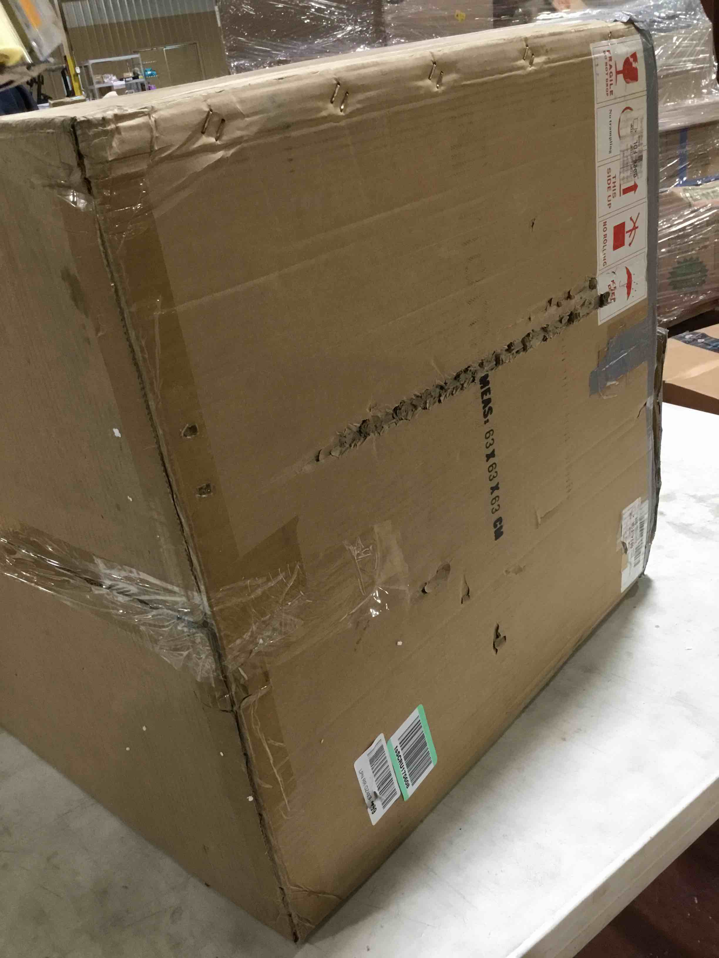 https://s3.amazonaws.com/lotting-images-prod/bidfta/BLU4104954_1703773812379.jpeg