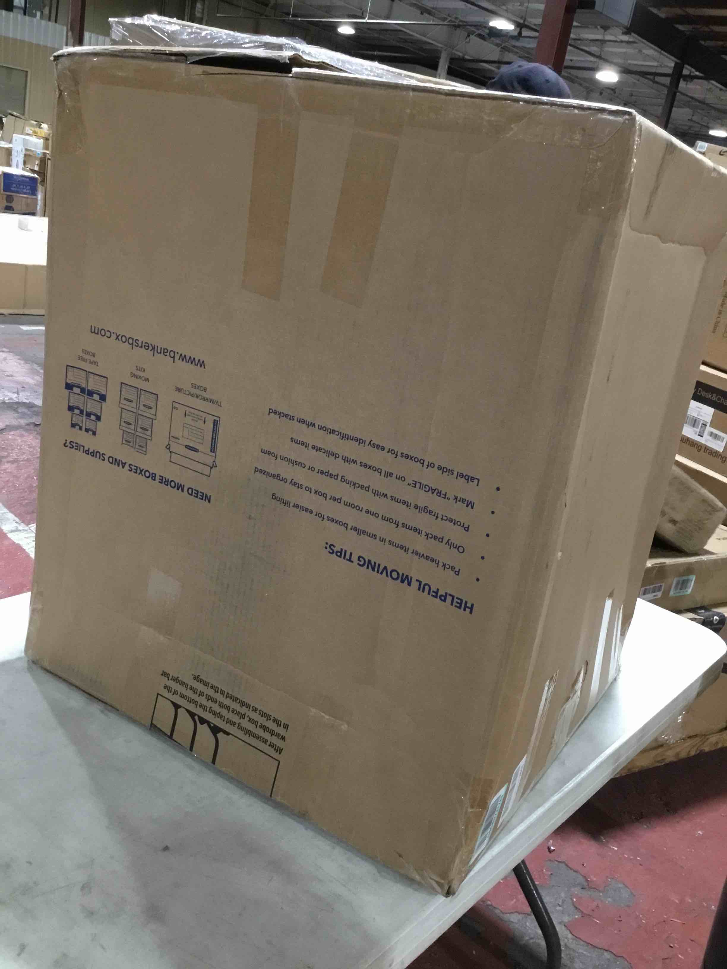 https://s3.amazonaws.com/lotting-images-prod/bidfta/BLU4104959_1703773068799.jpeg