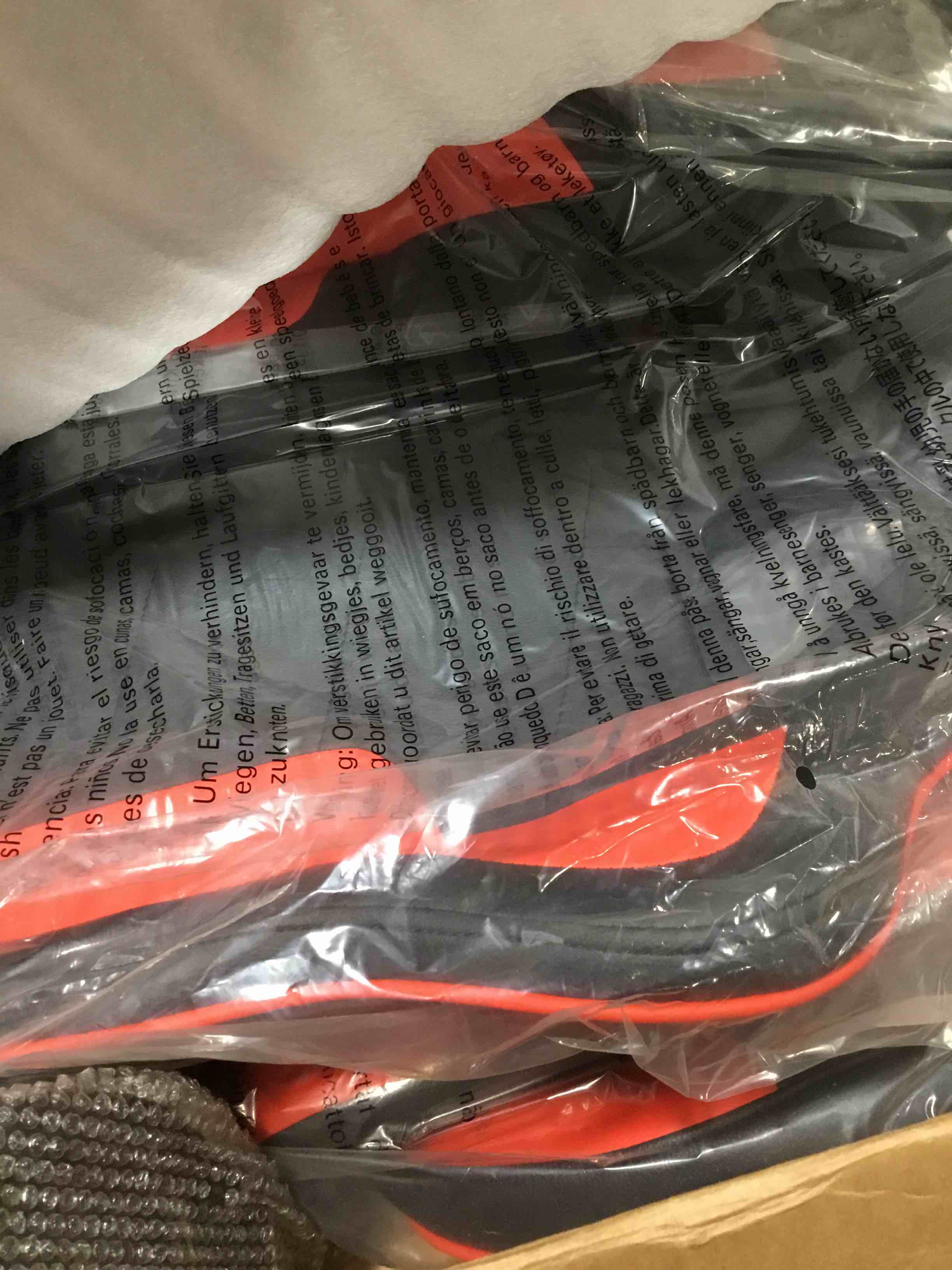 https://s3.amazonaws.com/lotting-images-prod/bidfta/BLU4104979_1703781364001.jpeg