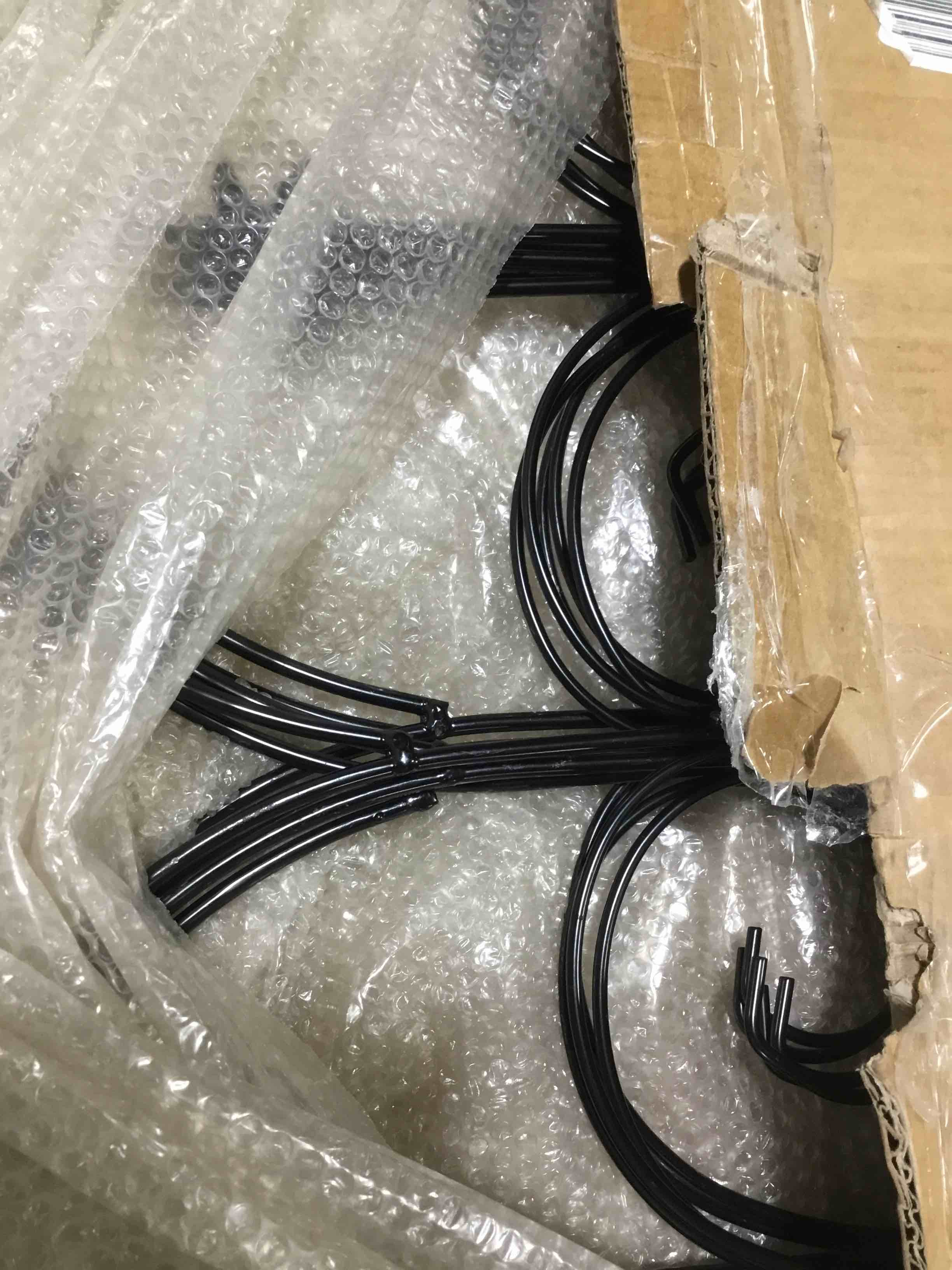 https://s3.amazonaws.com/lotting-images-prod/bidfta/BLU4104983_1703782076770.jpeg