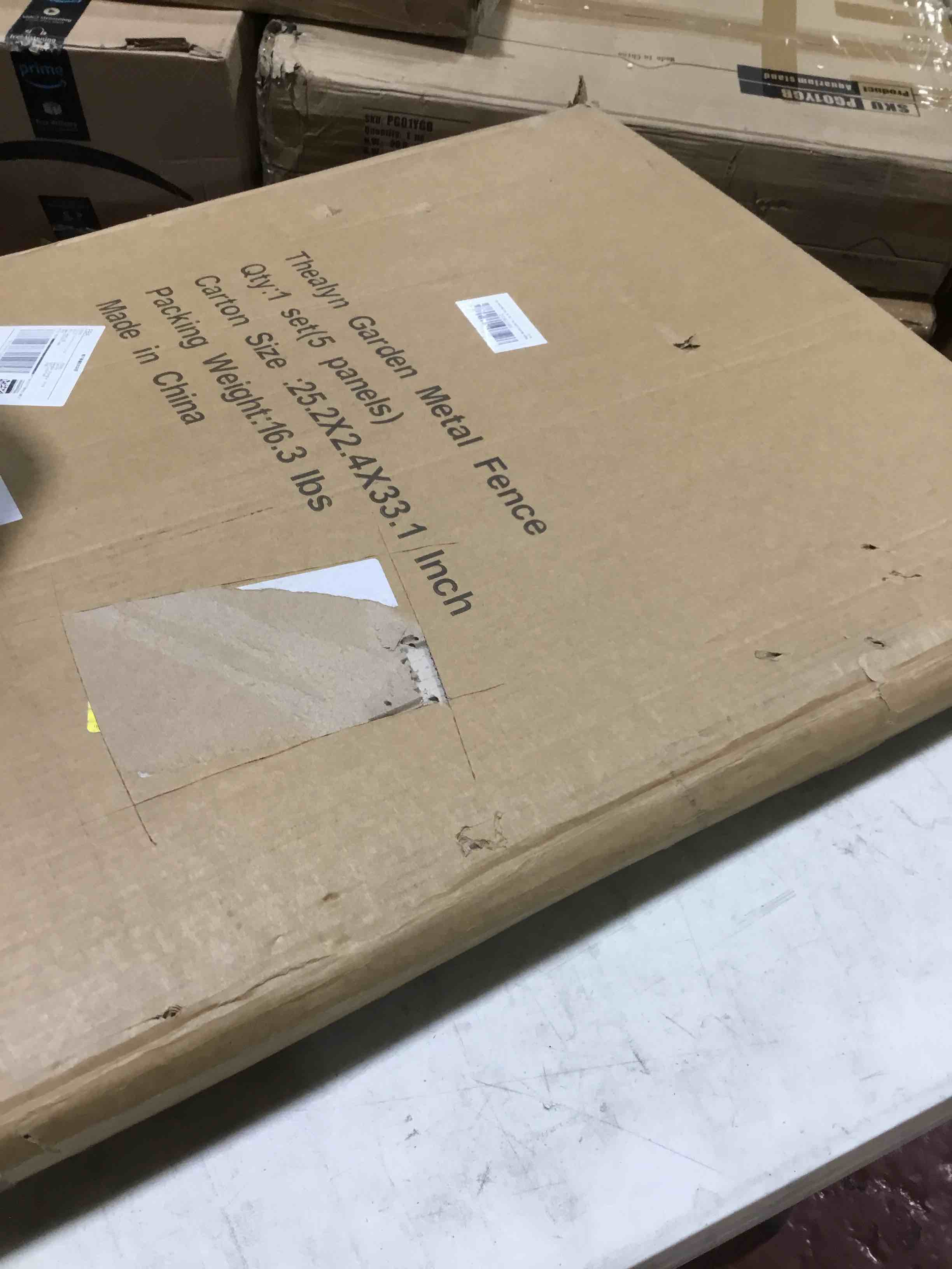 https://s3.amazonaws.com/lotting-images-prod/bidfta/BLU4104983_1703782092239.jpeg