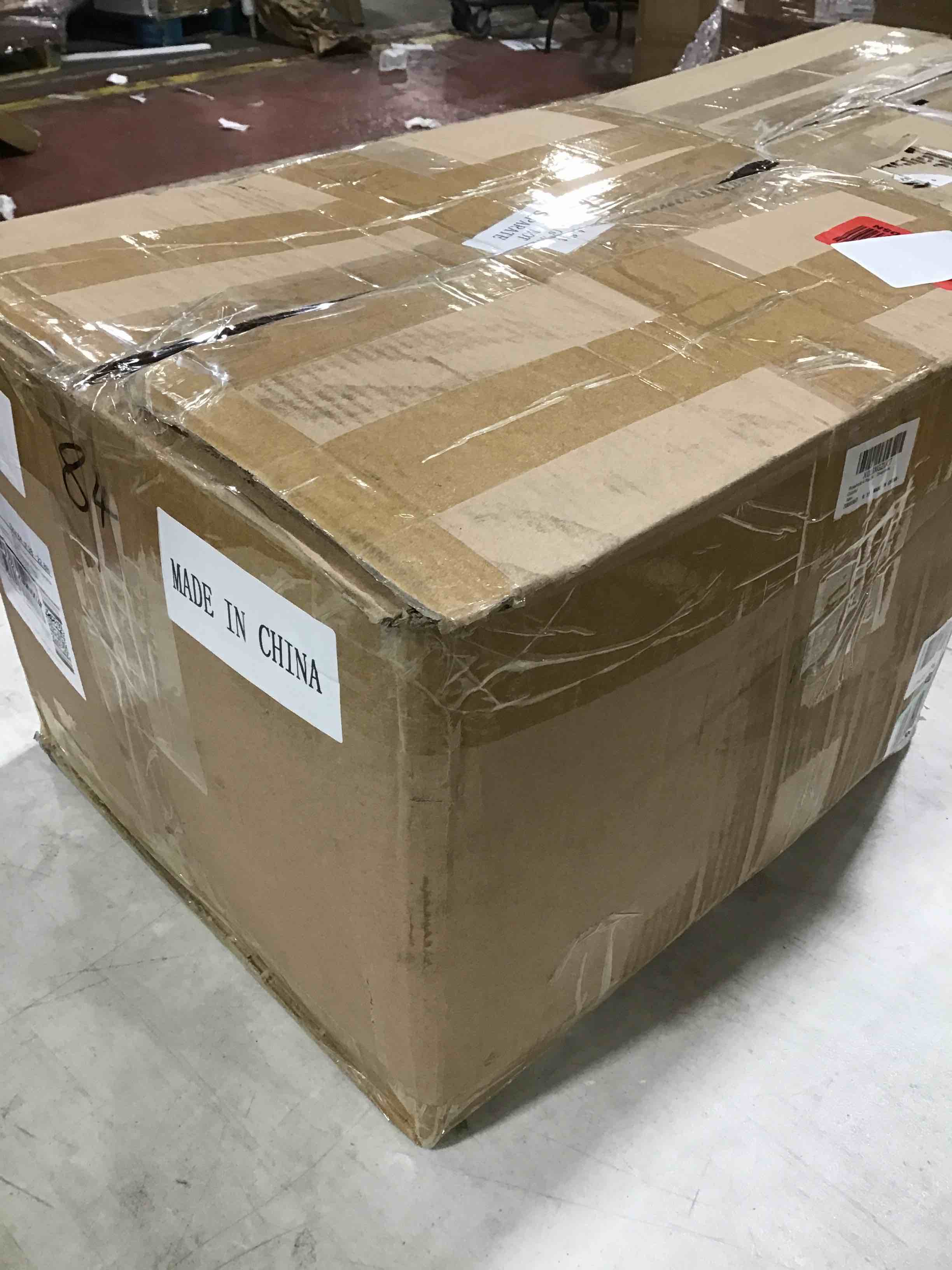 https://s3.amazonaws.com/lotting-images-prod/bidfta/BLU4105196_1704212623043.jpeg