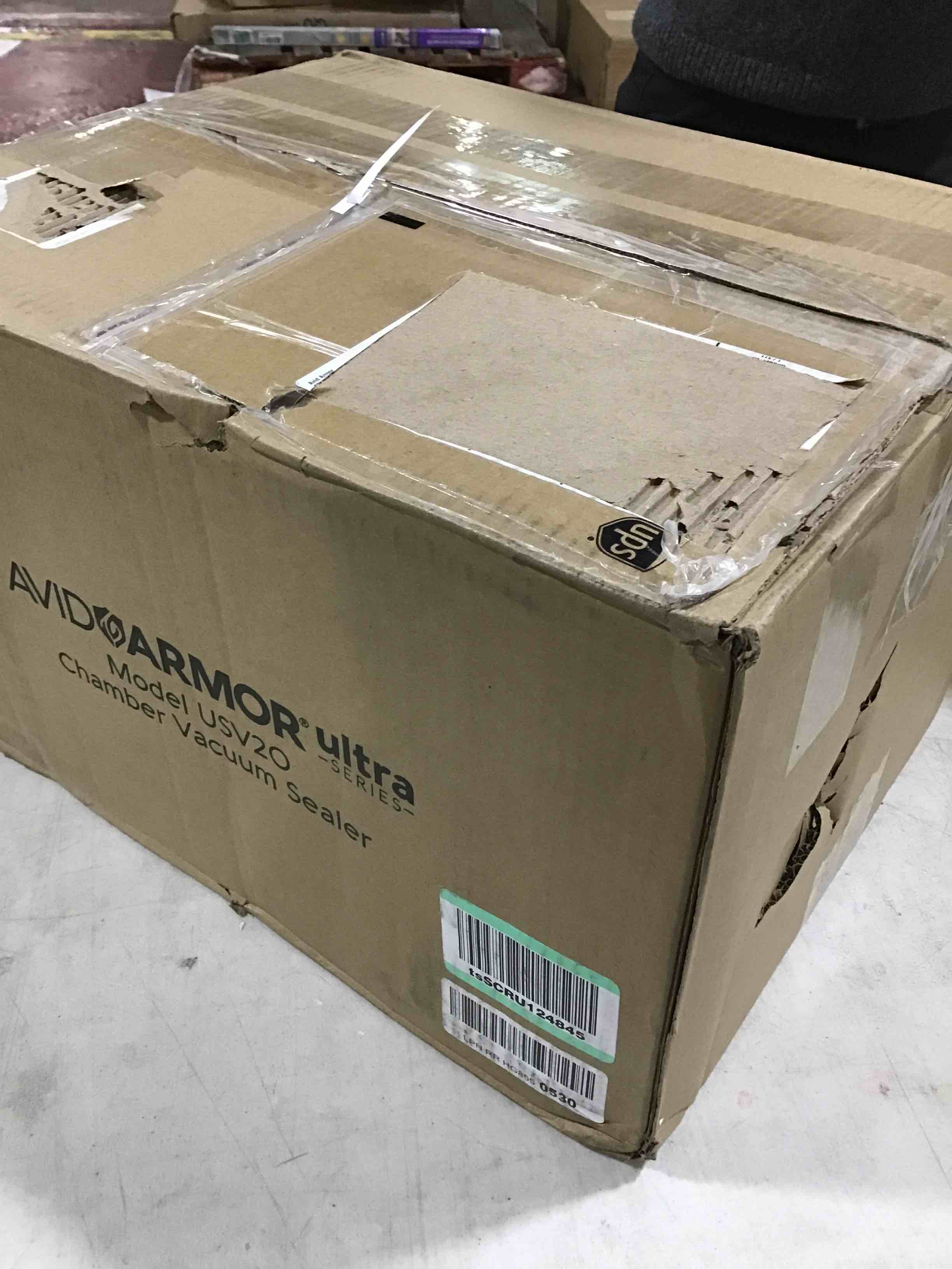 https://s3.amazonaws.com/lotting-images-prod/bidfta/BLU4105197_1704212658675.jpeg