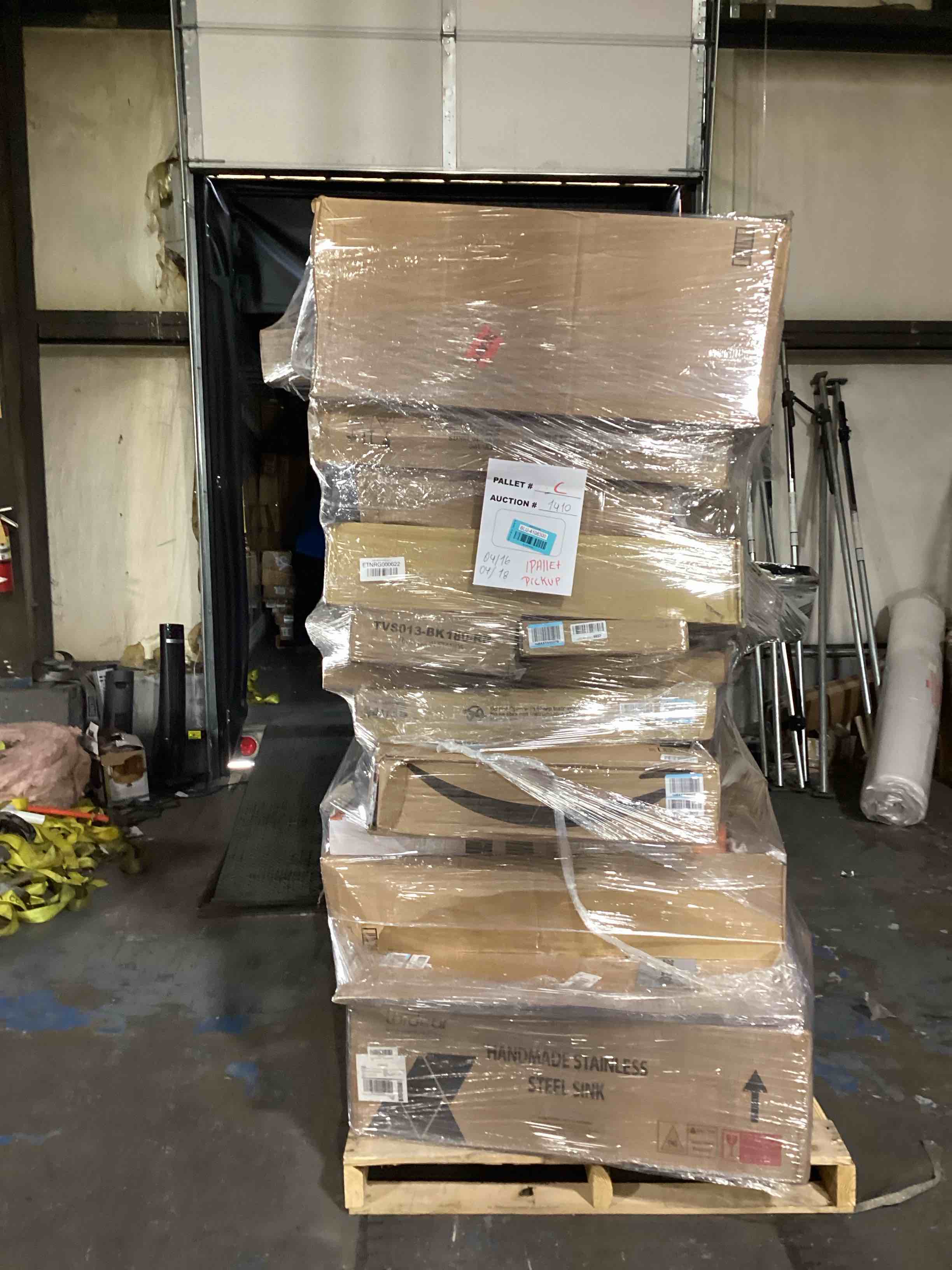 ( C ) 1 skid pallet boxes surprise ( good condition or AsIs ) 40 items or more