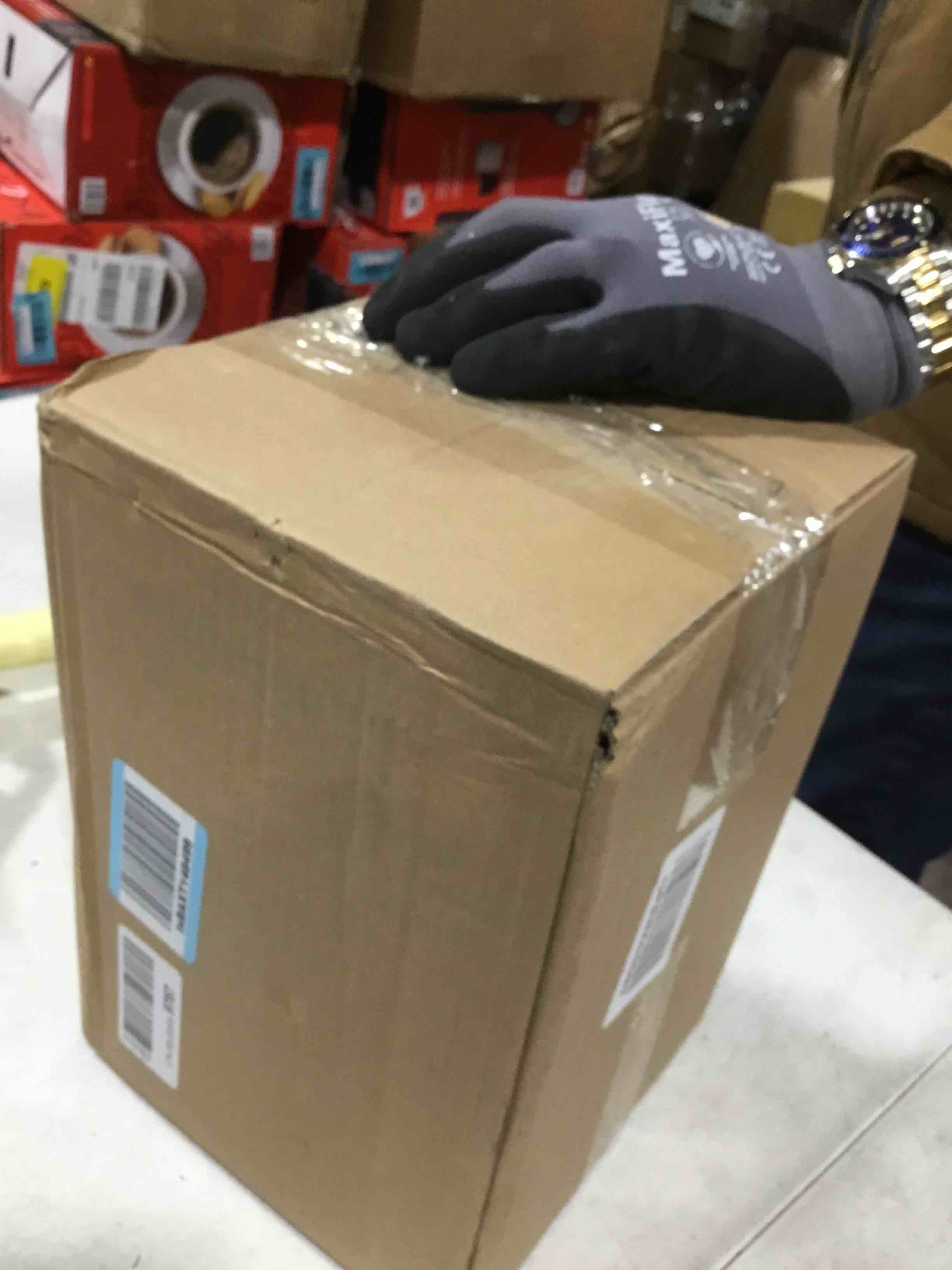 https://s3.amazonaws.com/lotting-images-prod/bidfta/BLU4109603_1707423451514.jpeg