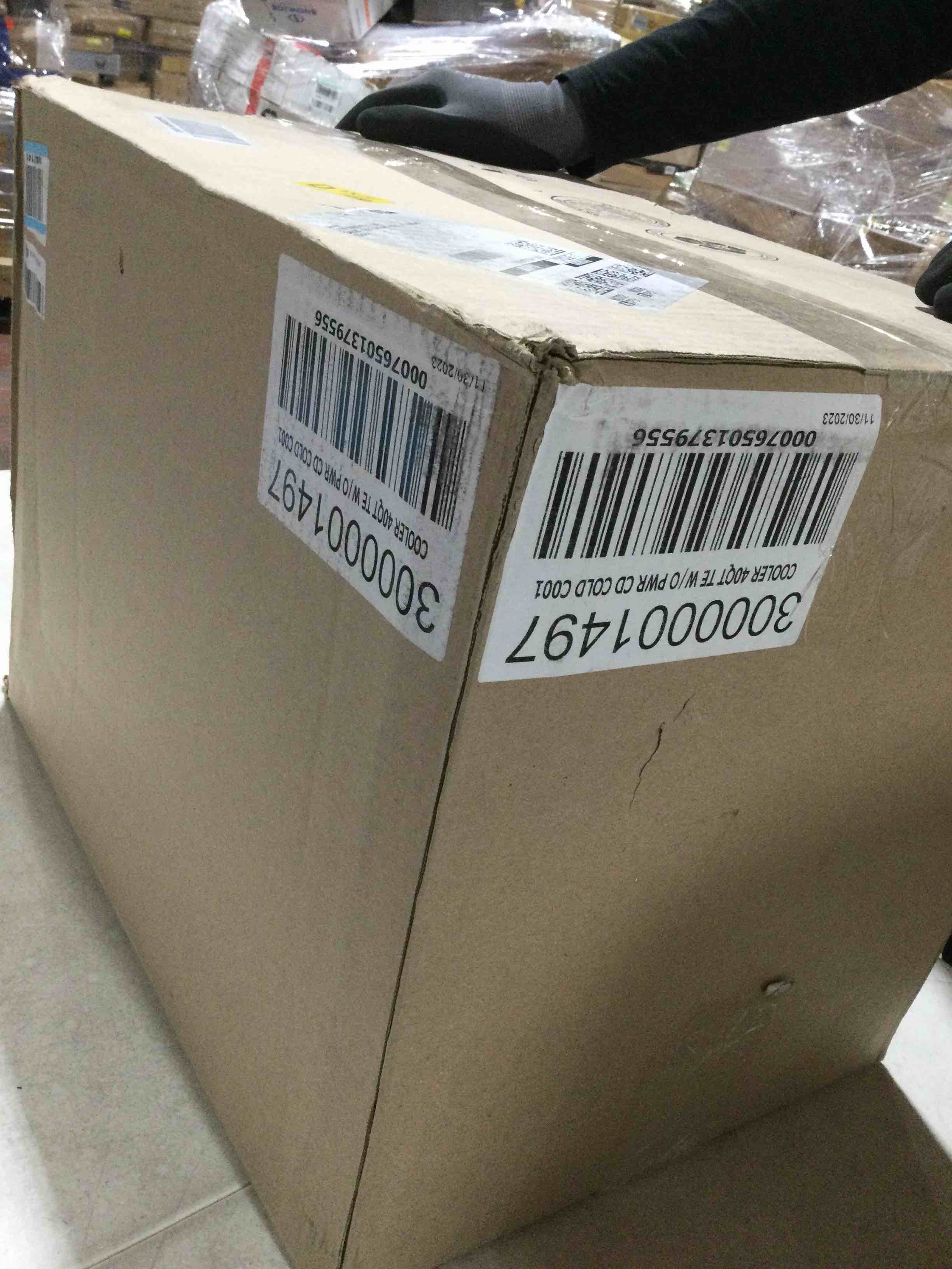 https://s3.amazonaws.com/lotting-images-prod/bidfta/BLU4110129_1708607836449.jpeg