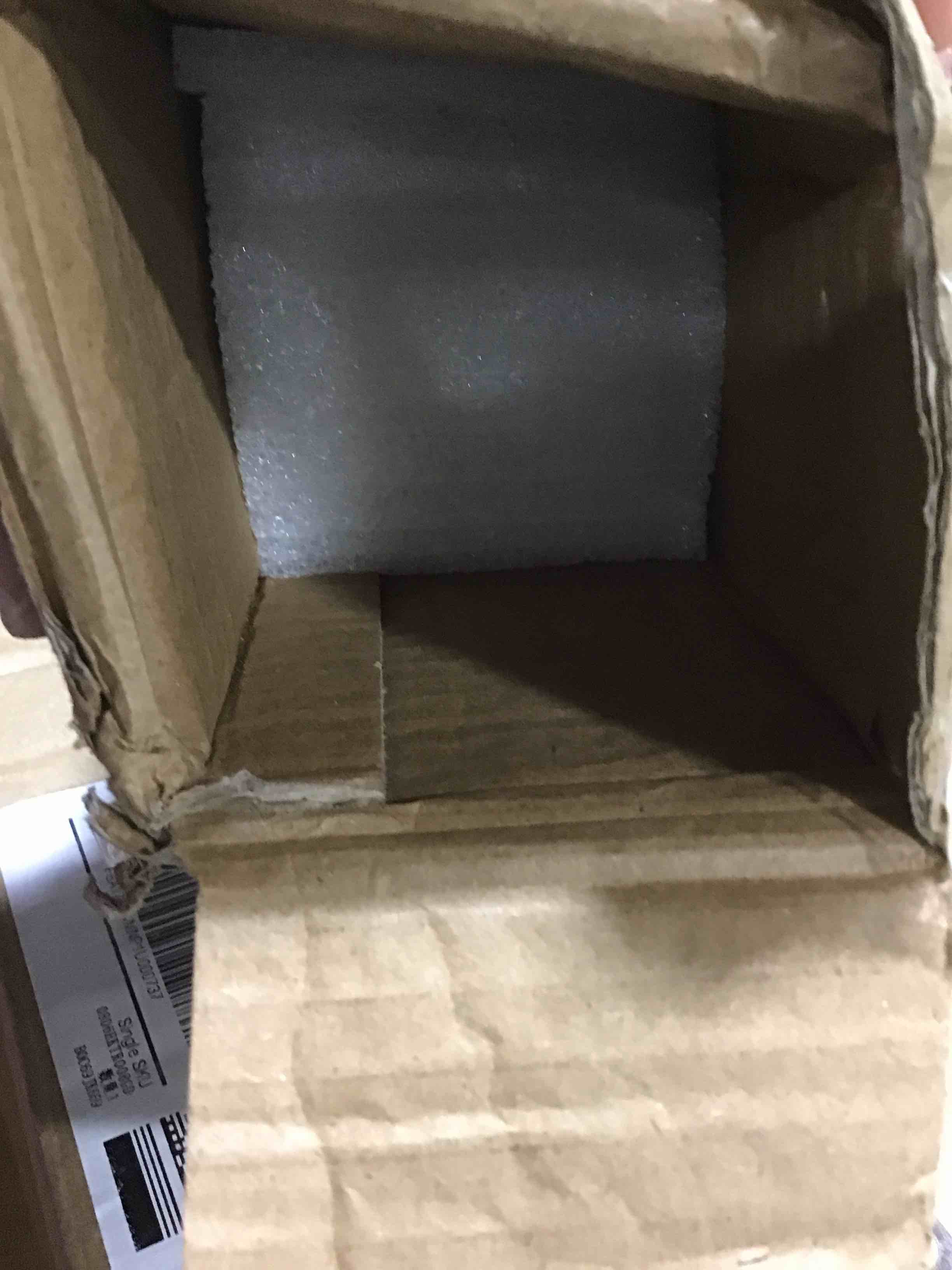 https://s3.amazonaws.com/lotting-images-prod/bidfta/BLU4111007_1707231304305.jpeg