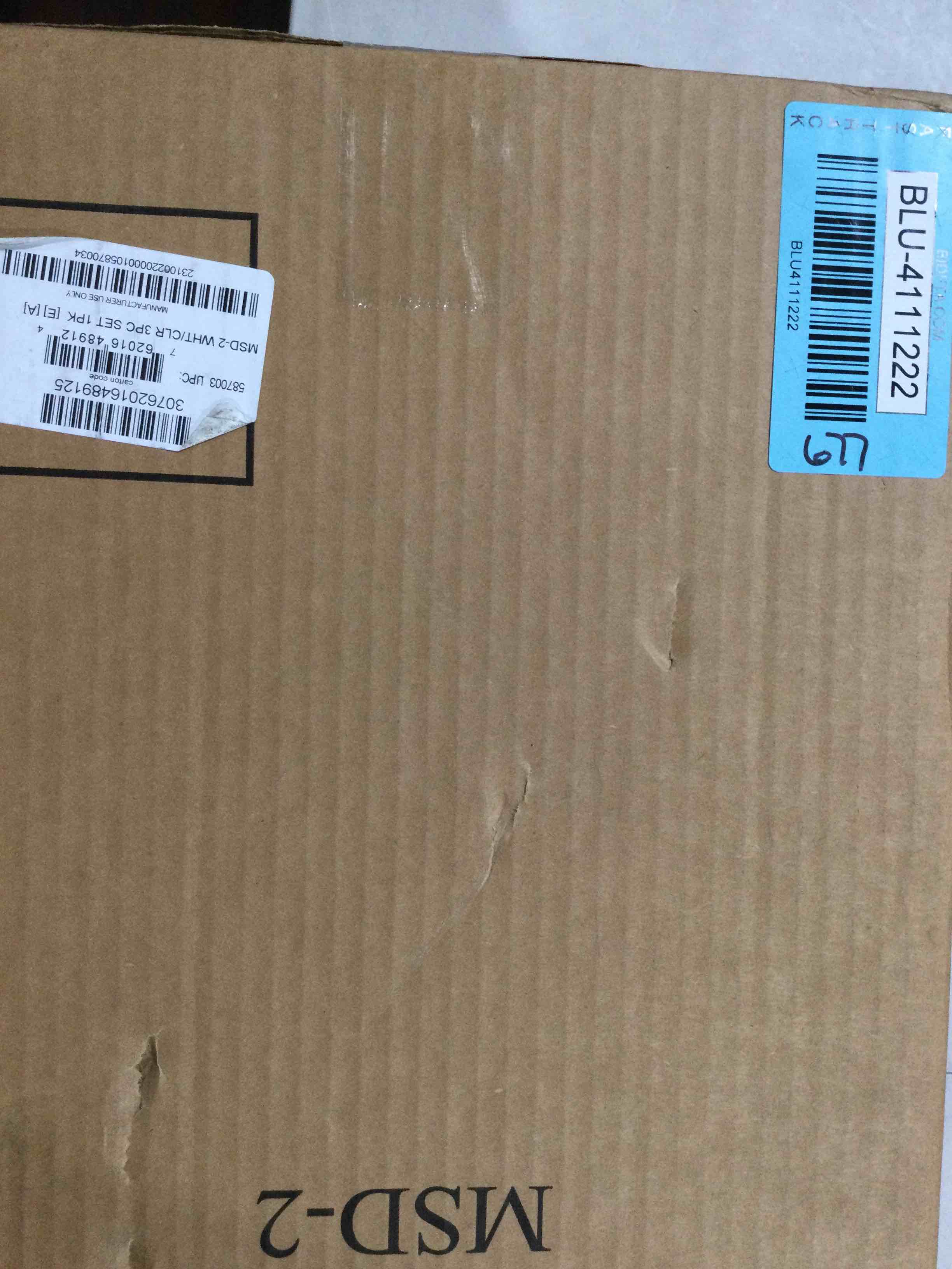 https://s3.amazonaws.com/lotting-images-prod/bidfta/BLU4111222_1707843660760.jpeg