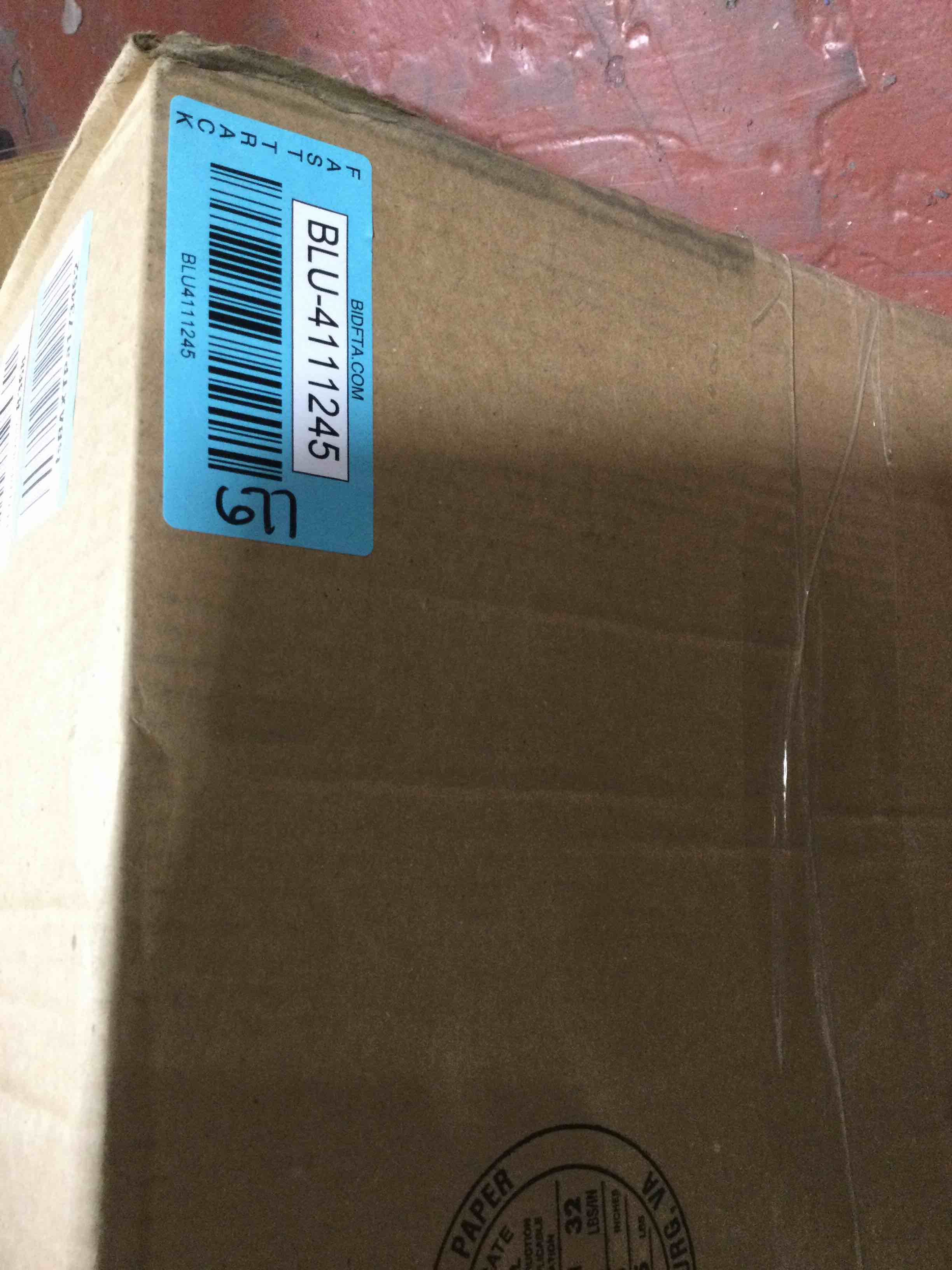 https://s3.amazonaws.com/lotting-images-prod/bidfta/BLU4111245_1707840817575.jpeg