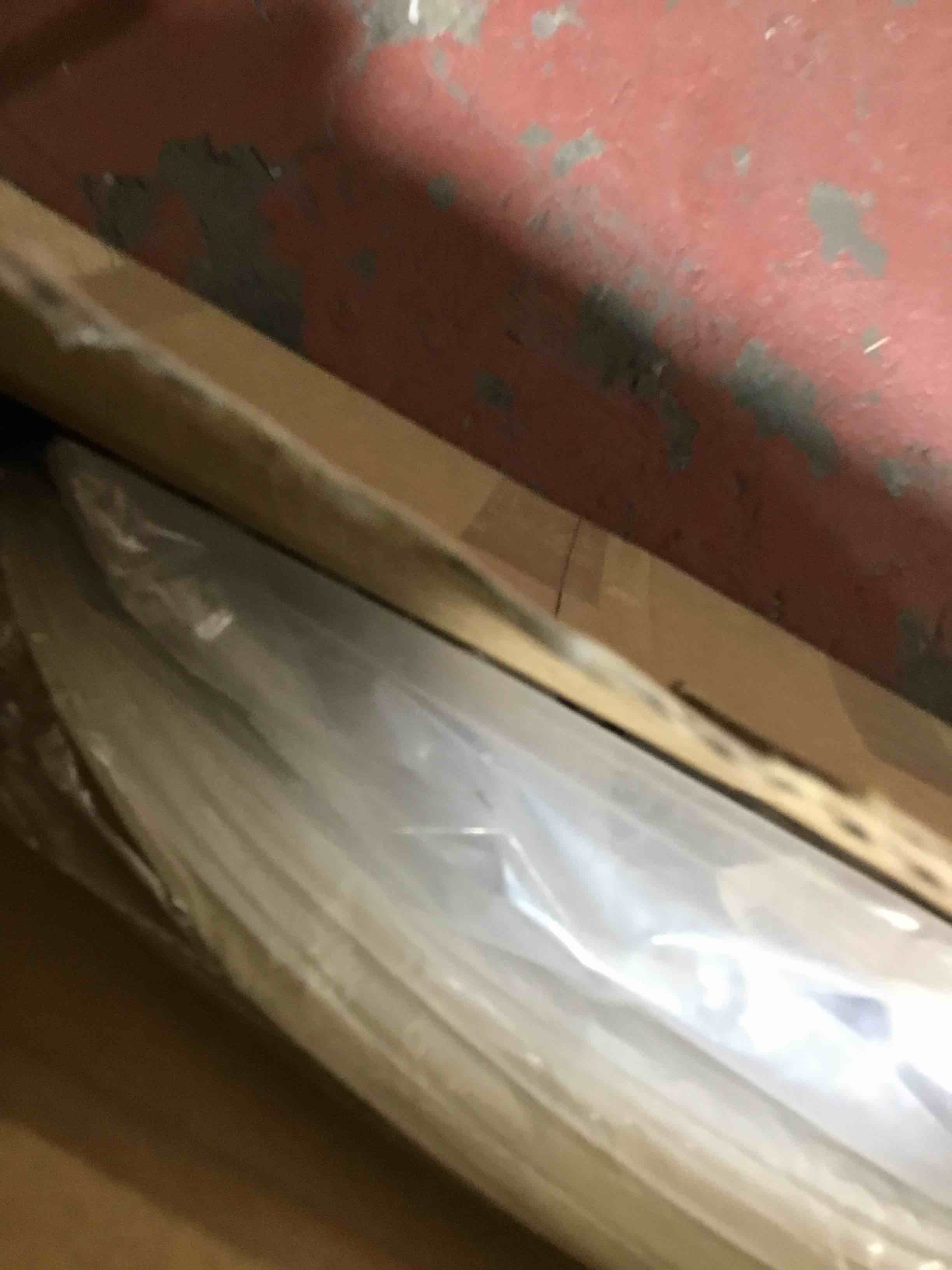 https://s3.amazonaws.com/lotting-images-prod/bidfta/BLU4111493_1708377789556.jpeg