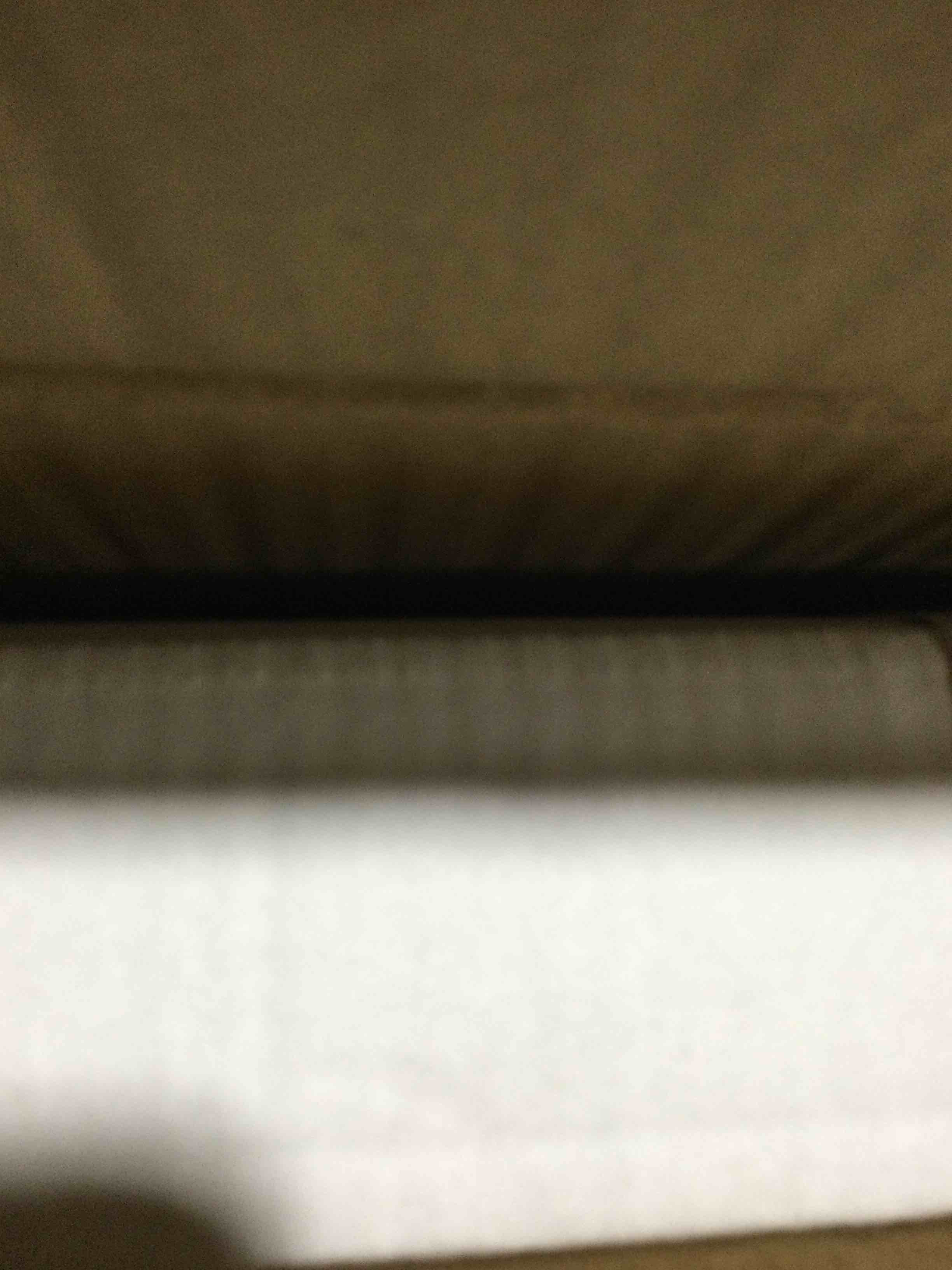 https://s3.amazonaws.com/lotting-images-prod/bidfta/BLU4111505_1708439987646.jpeg
