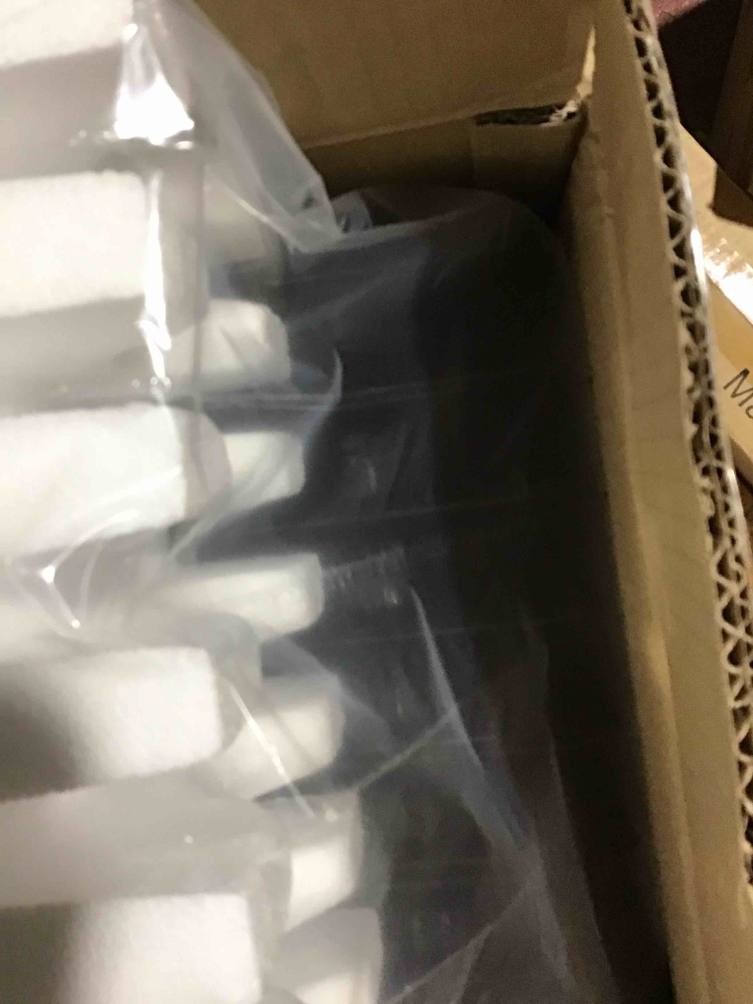 https://s3.amazonaws.com/lotting-images-prod/bidfta/BLU4111609_1708699143051.jpeg