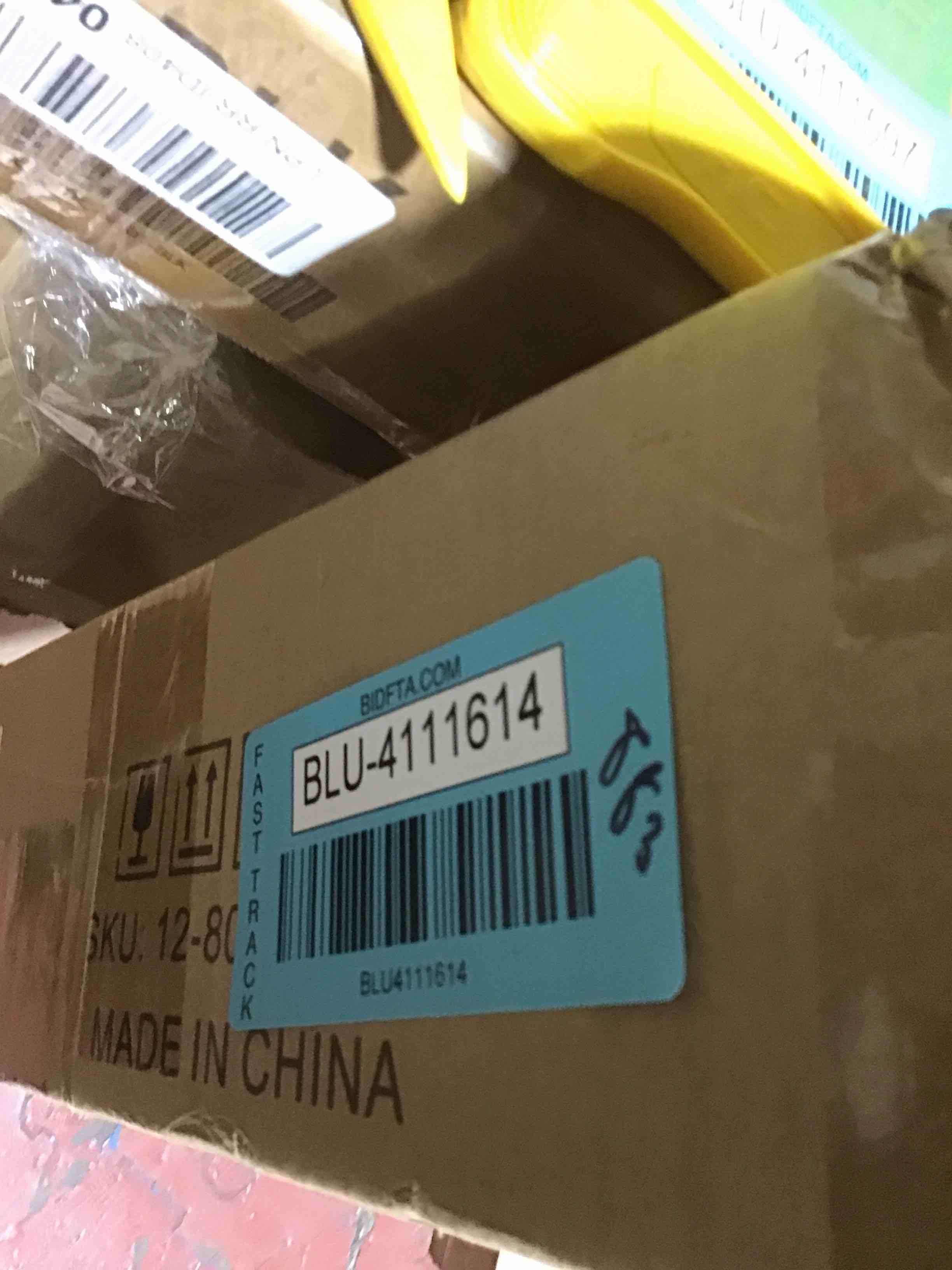 https://s3.amazonaws.com/lotting-images-prod/bidfta/BLU4111614_1708700260855.jpeg