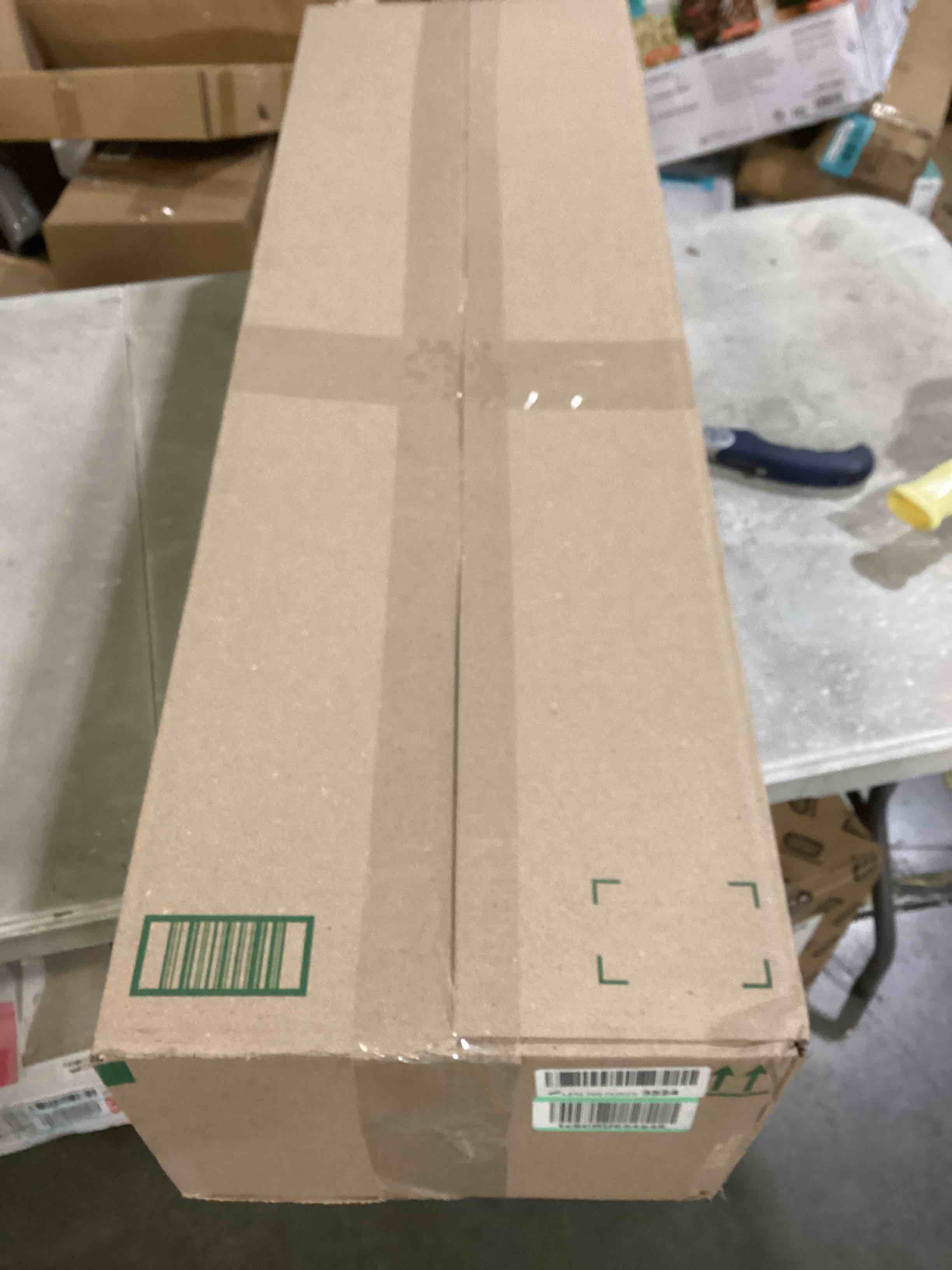 https://s3.amazonaws.com/lotting-images-prod/bidfta/BLU4112172_1701884312172.jpeg