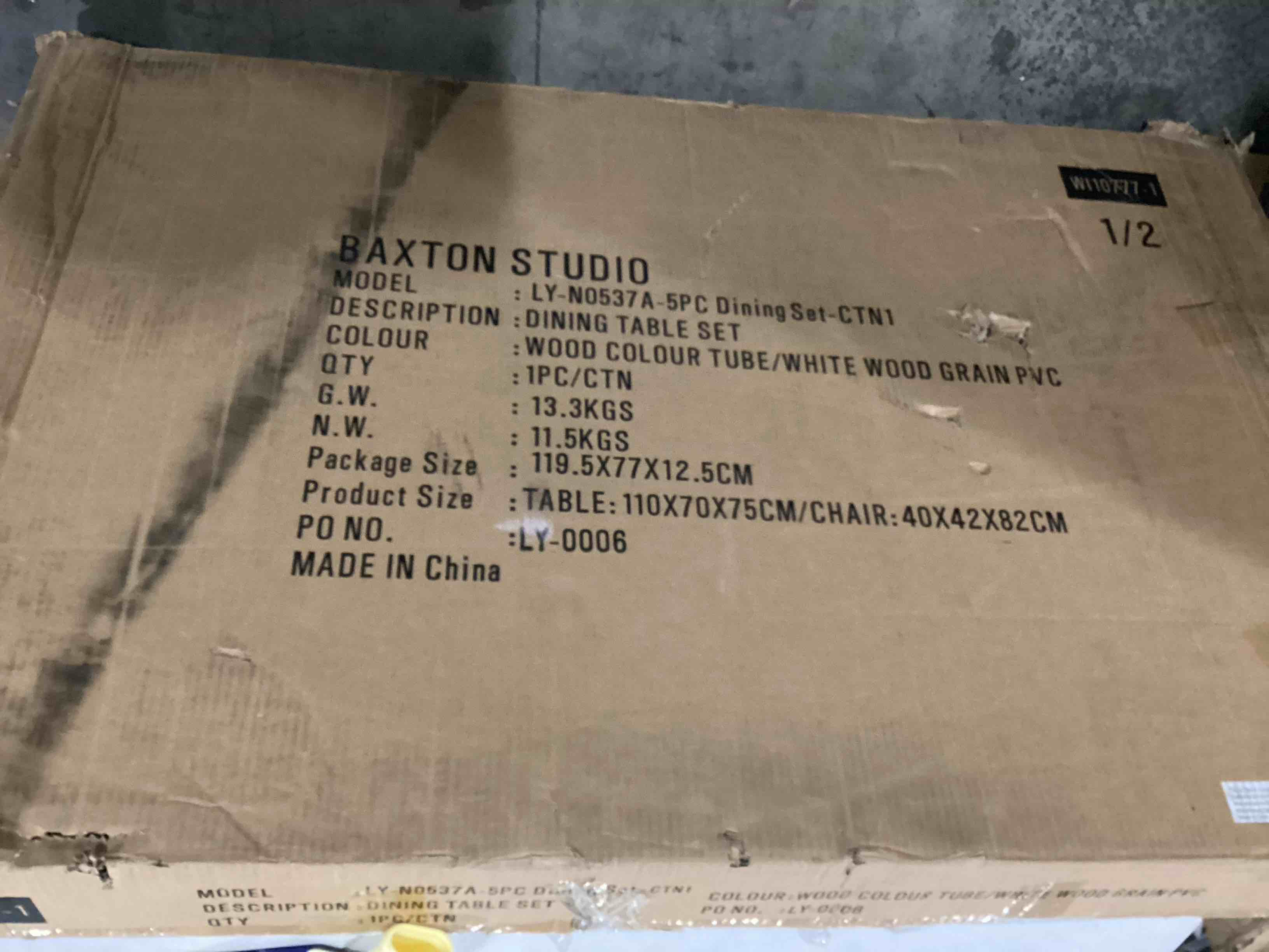 https://s3.amazonaws.com/lotting-images-prod/bidfta/BLU4114406_1702996059376.jpeg