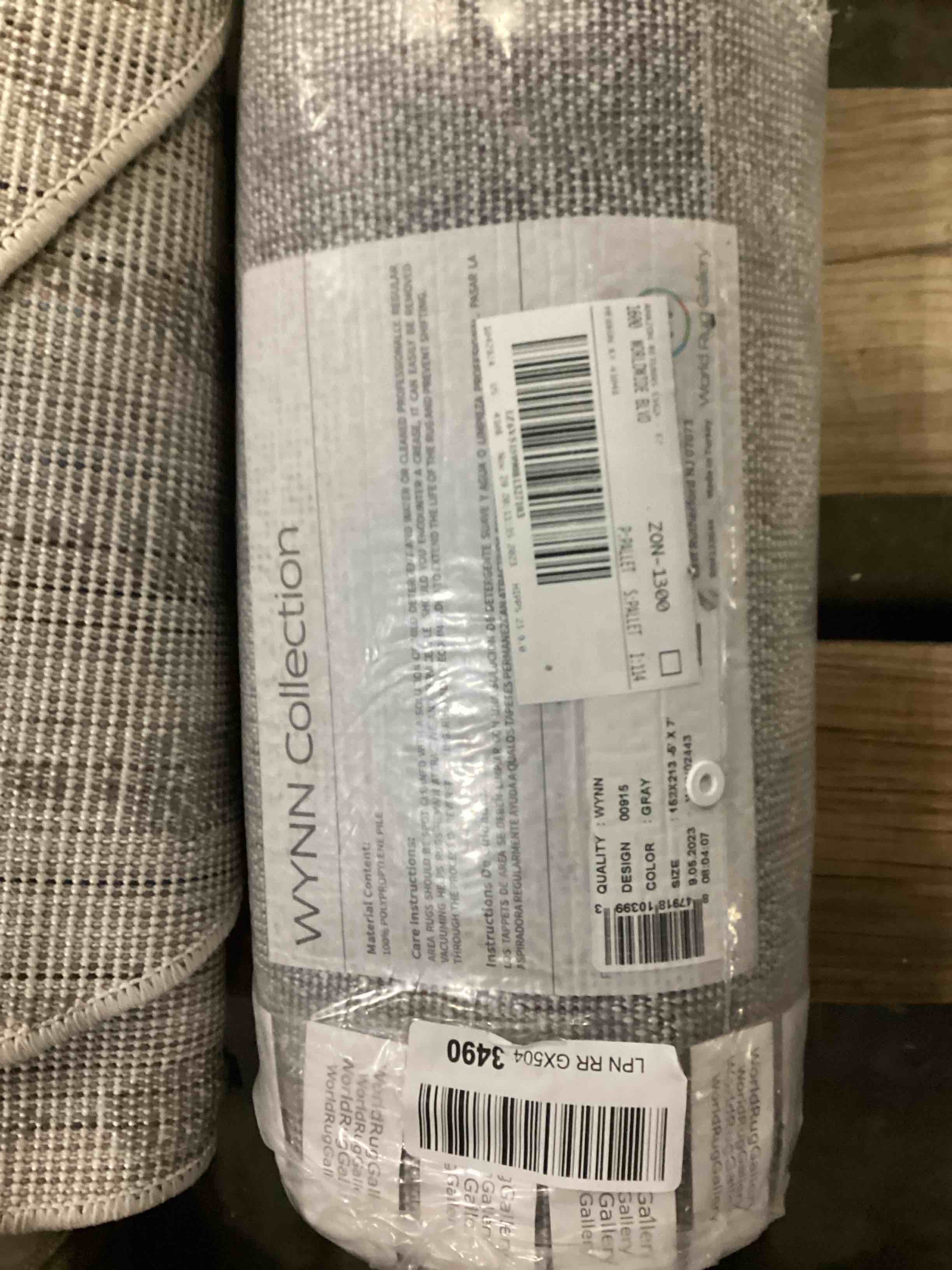 https://s3.amazonaws.com/lotting-images-prod/bidfta/BLU4115878_1702989664245.jpeg