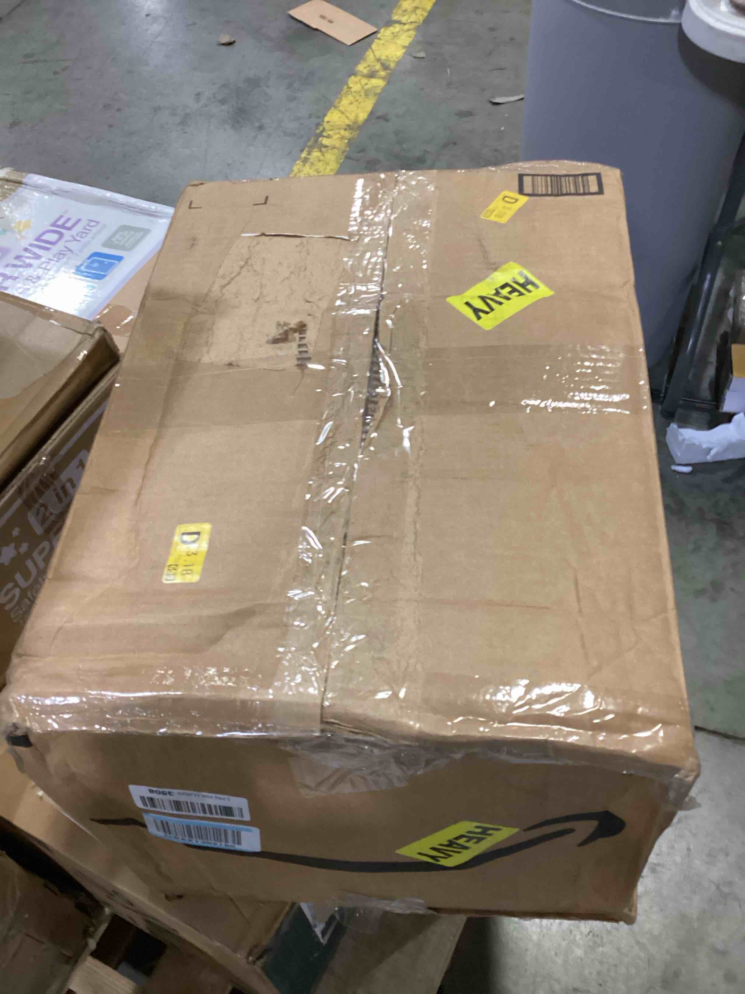 https://s3.amazonaws.com/lotting-images-prod/bidfta/BLU4115893_1702929056184.jpeg