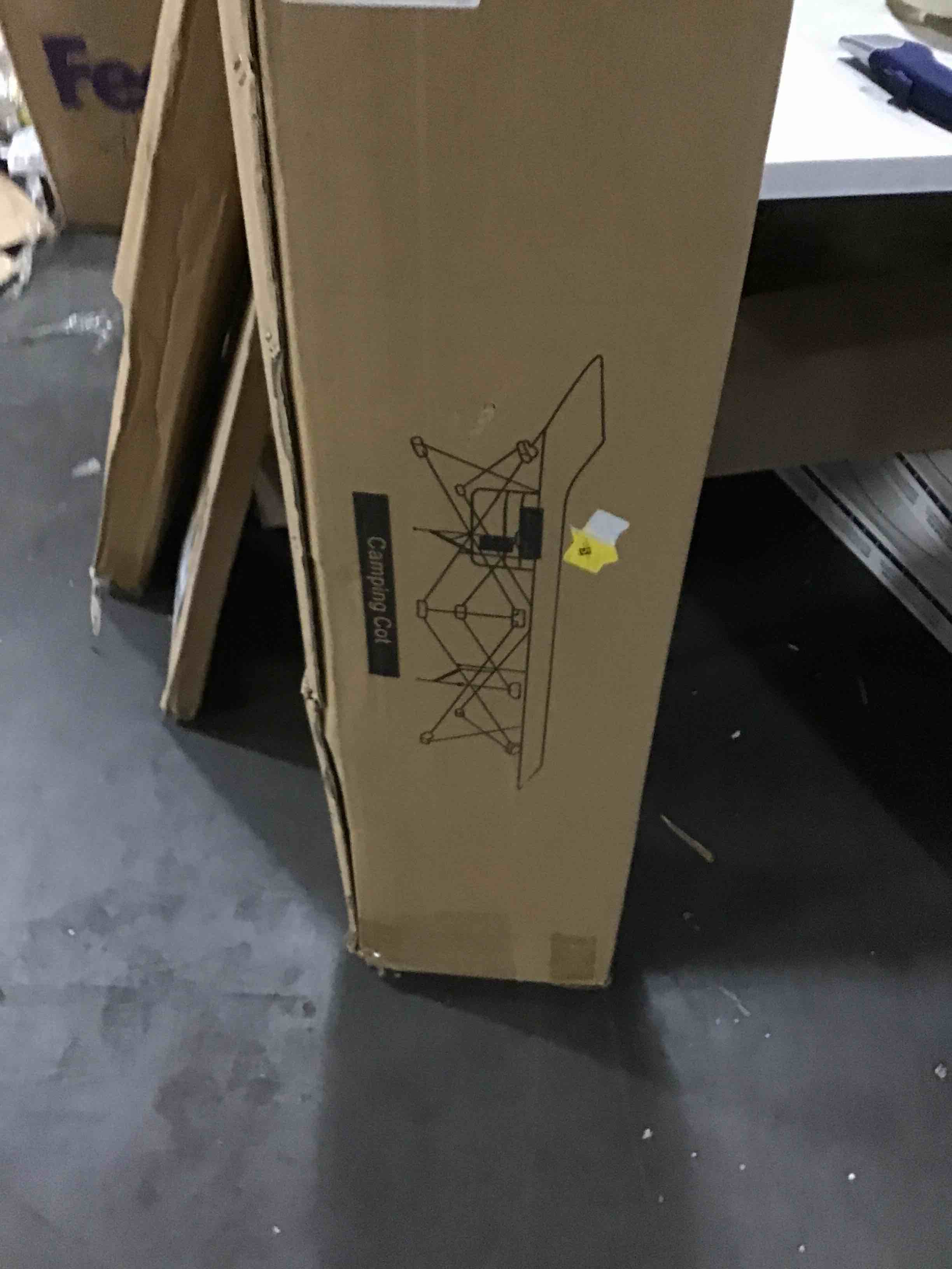 https://s3.amazonaws.com/lotting-images-prod/bidfta/BLU4118957_1702917946816.jpeg