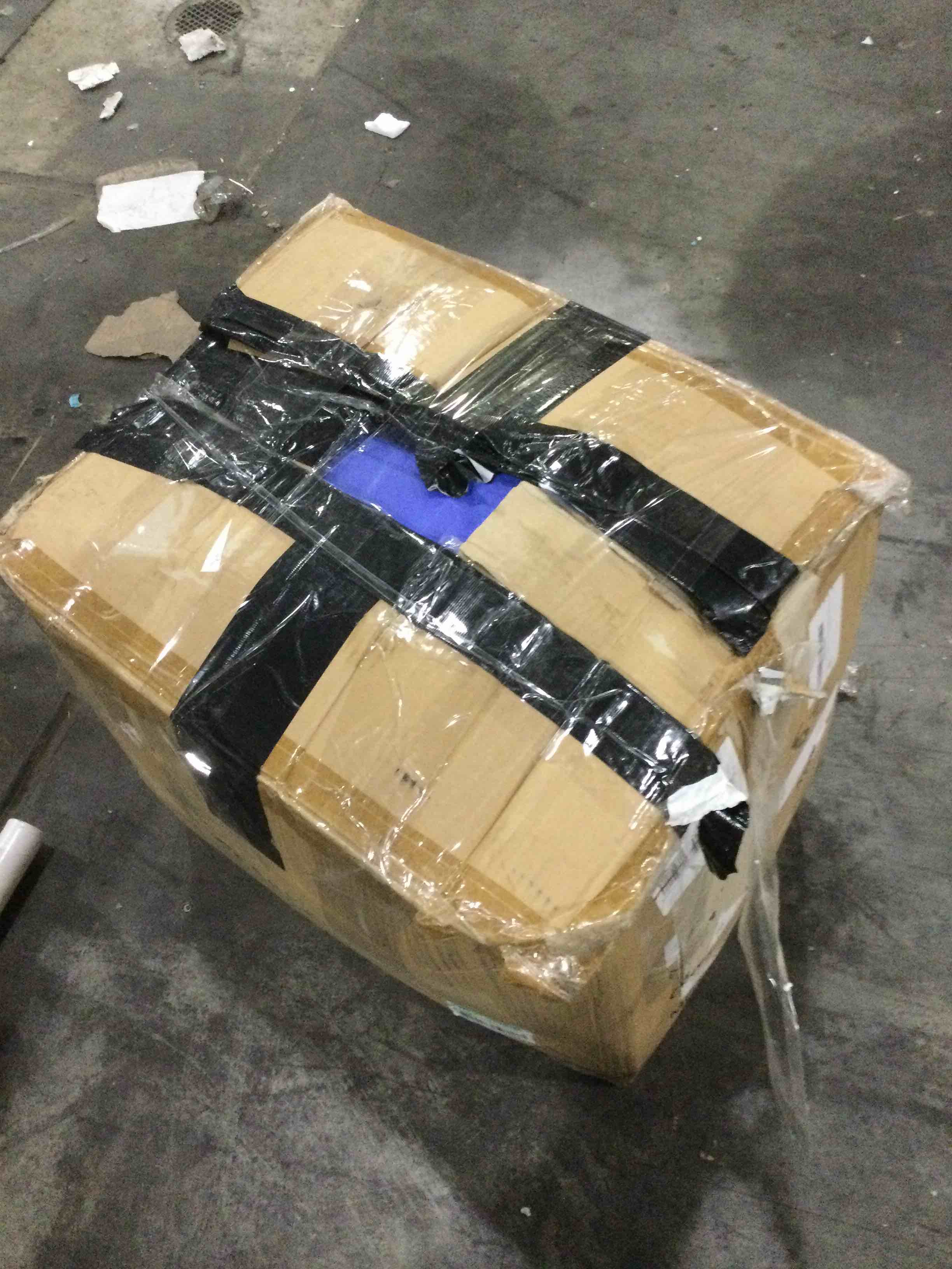 https://s3.amazonaws.com/lotting-images-prod/bidfta/BLU4119061_1703001344519.jpeg