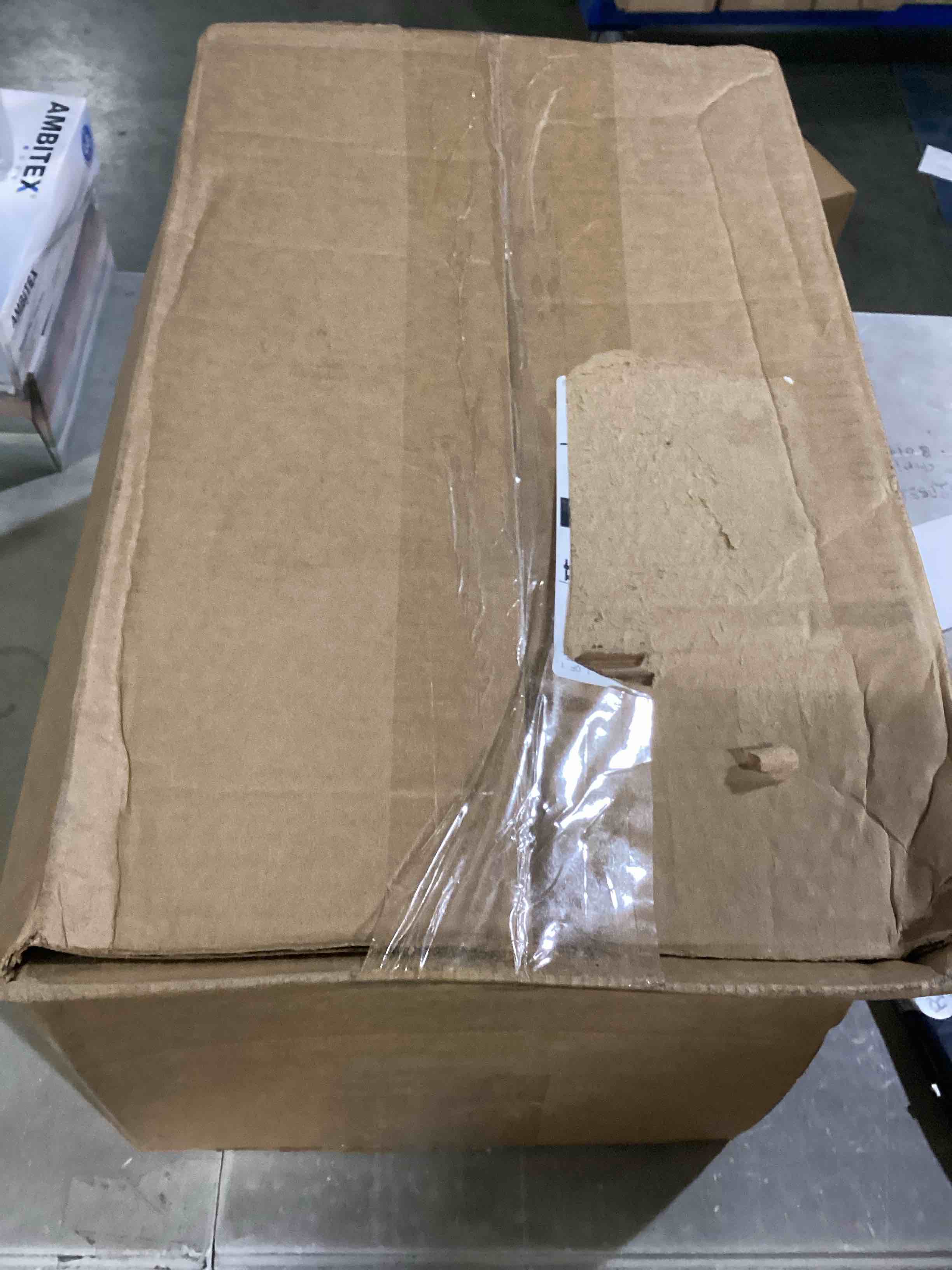 https://s3.amazonaws.com/lotting-images-prod/bidfta/BLU4120131_1701719668431.jpeg