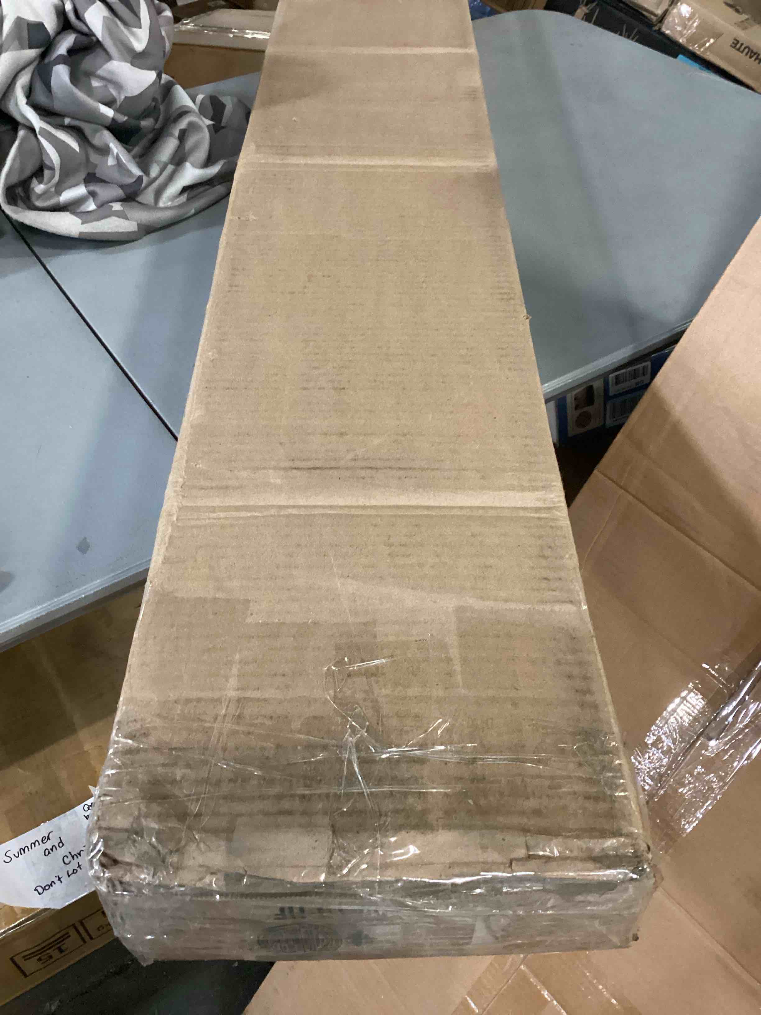https://s3.amazonaws.com/lotting-images-prod/bidfta/BLU4120516_1702390204854.jpeg