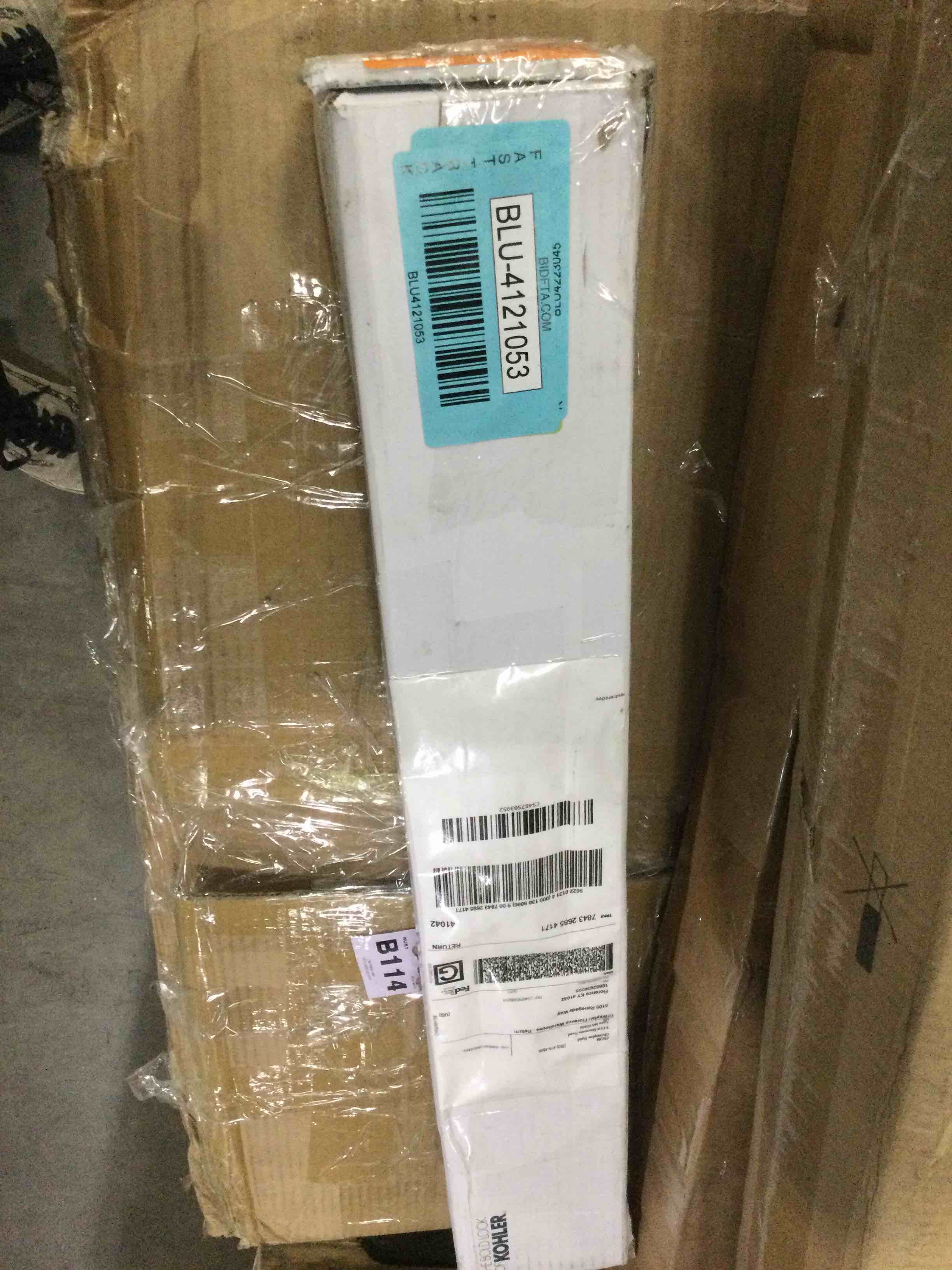 https://s3.amazonaws.com/lotting-images-prod/bidfta/BLU4121053_1699891707911.jpeg