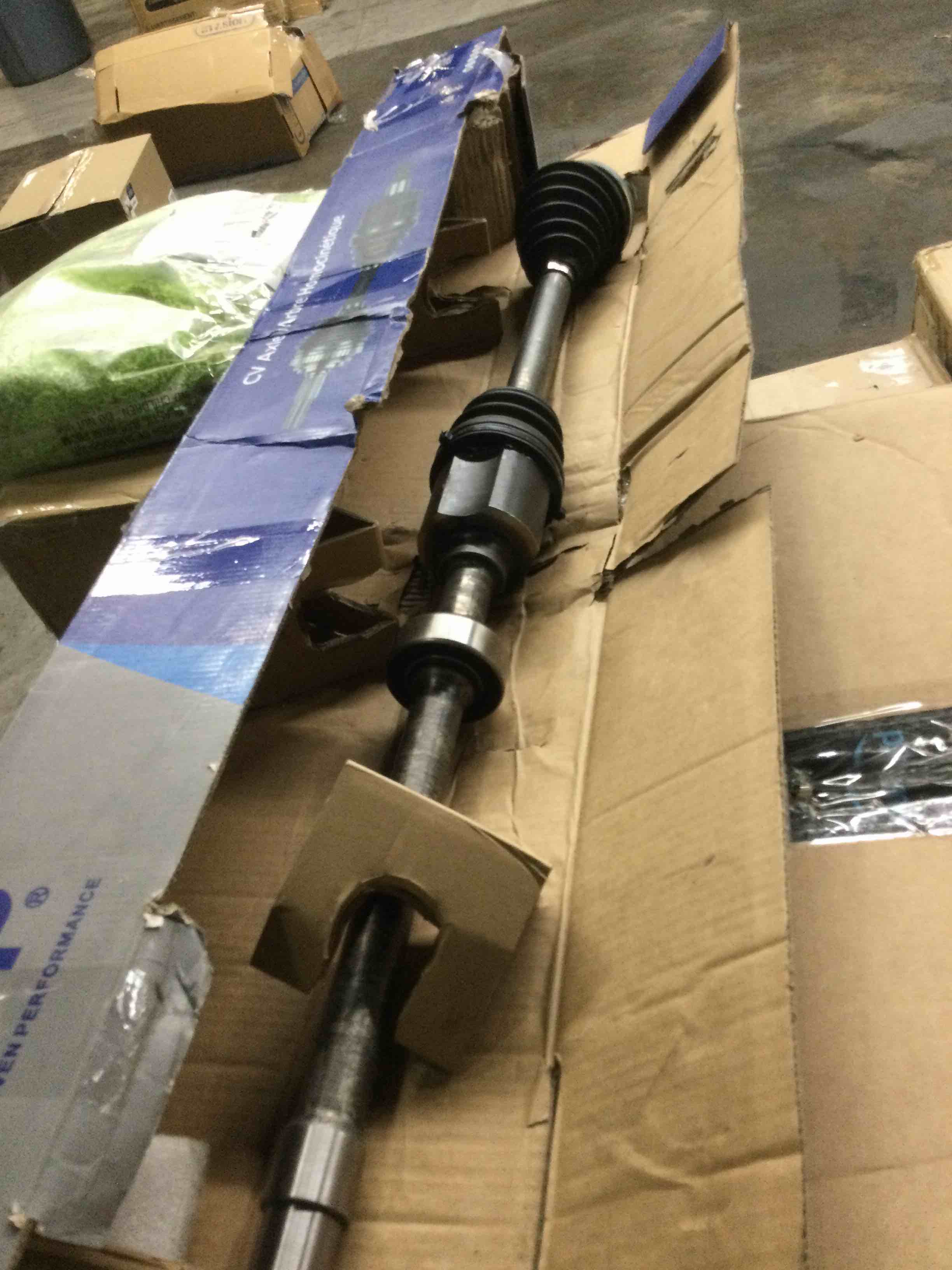 https://s3.amazonaws.com/lotting-images-prod/bidfta/BLU4121148_1700596540541.jpeg
