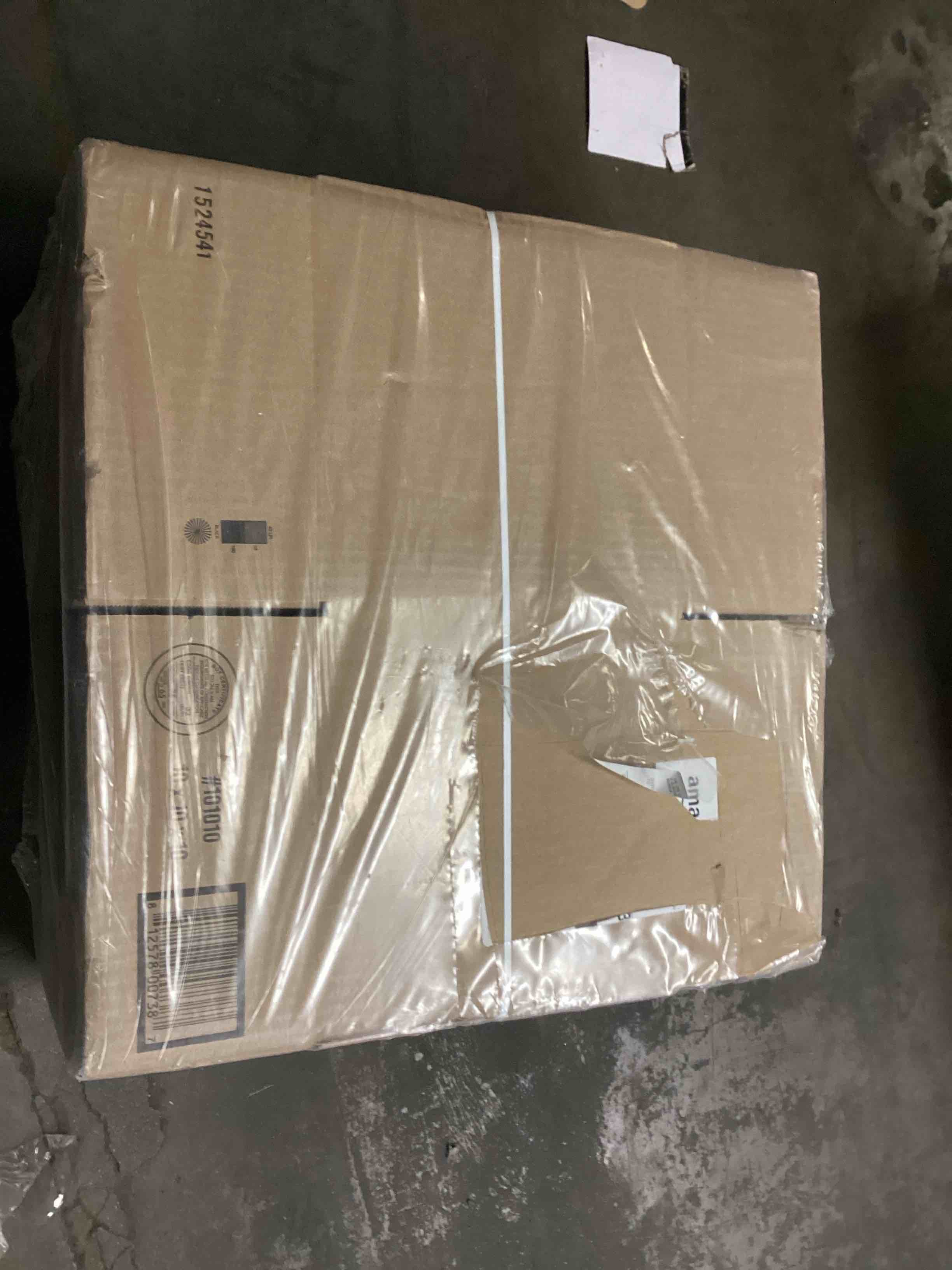 https://s3.amazonaws.com/lotting-images-prod/bidfta/BLU4121418_1700589086577.jpeg