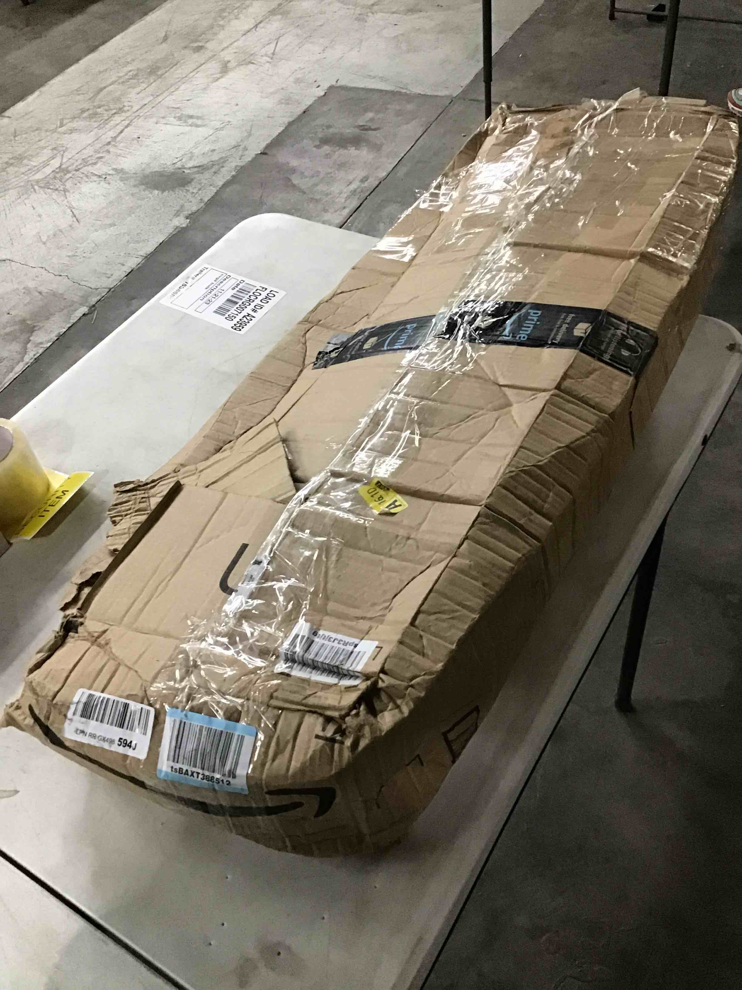 https://s3.amazonaws.com/lotting-images-prod/bidfta/BLU4121624_1701174722449.jpeg