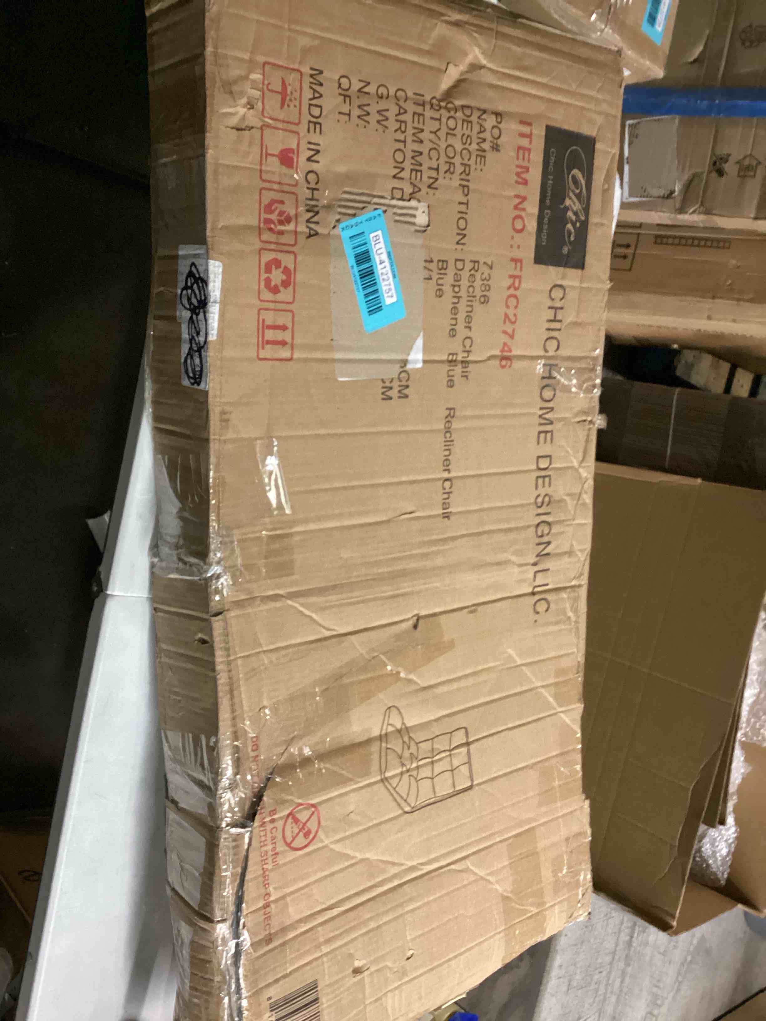 https://s3.amazonaws.com/lotting-images-prod/bidfta/BLU4122757_1700598011996.jpeg