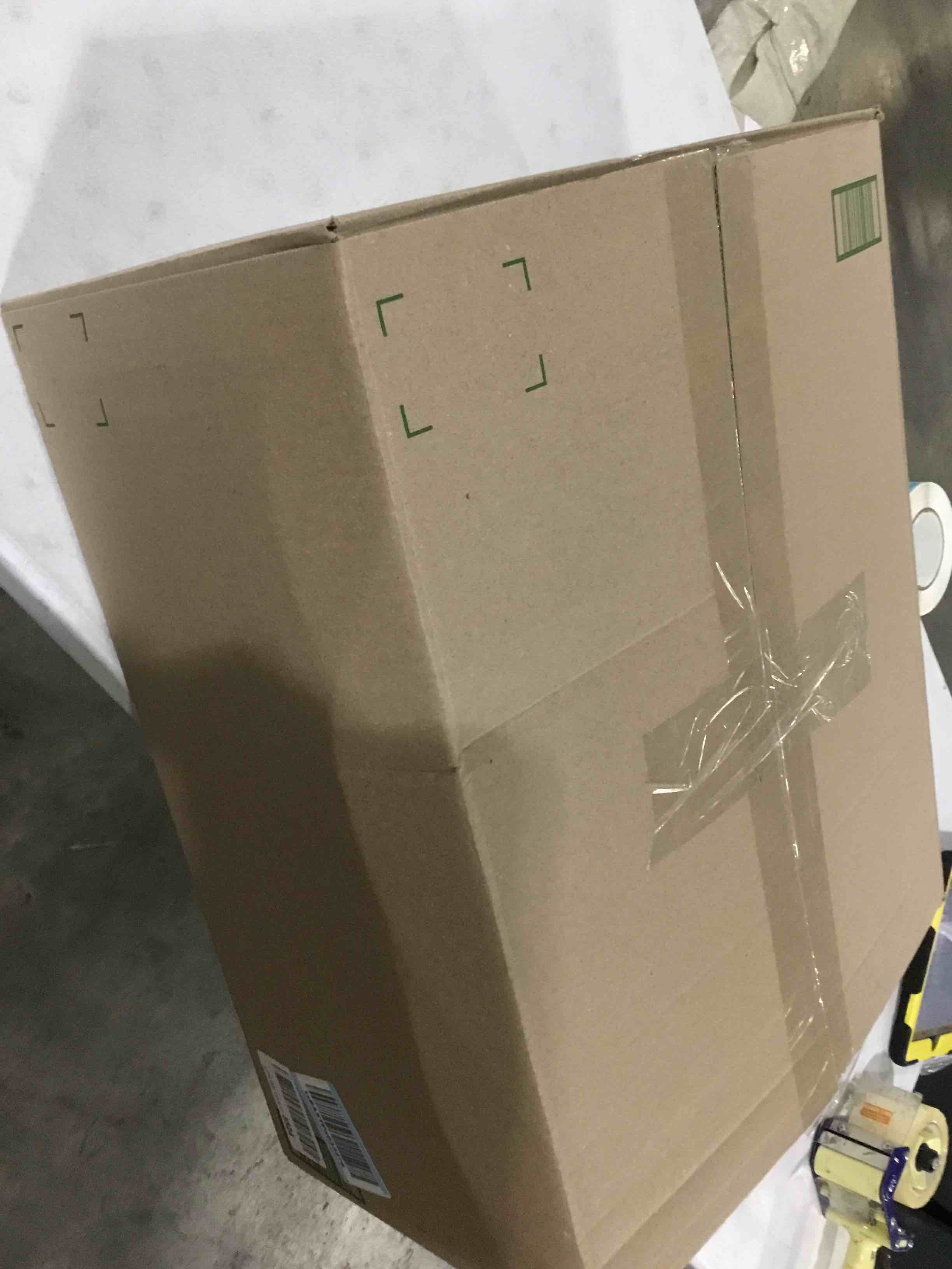 https://s3.amazonaws.com/lotting-images-prod/bidfta/BLU4122817_1700835502129.jpeg