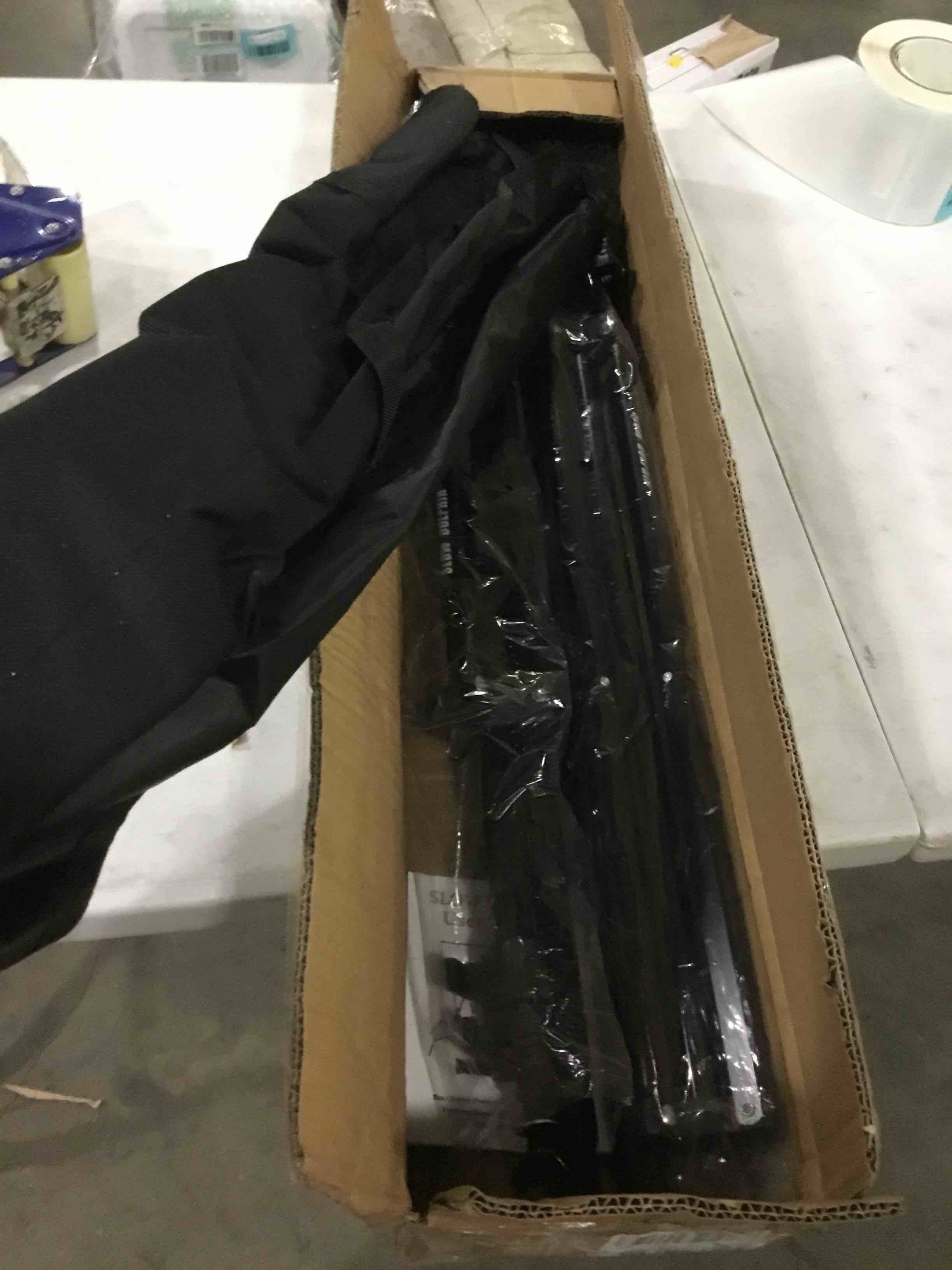 https://s3.amazonaws.com/lotting-images-prod/bidfta/BLU4122818_1700835681713.jpeg