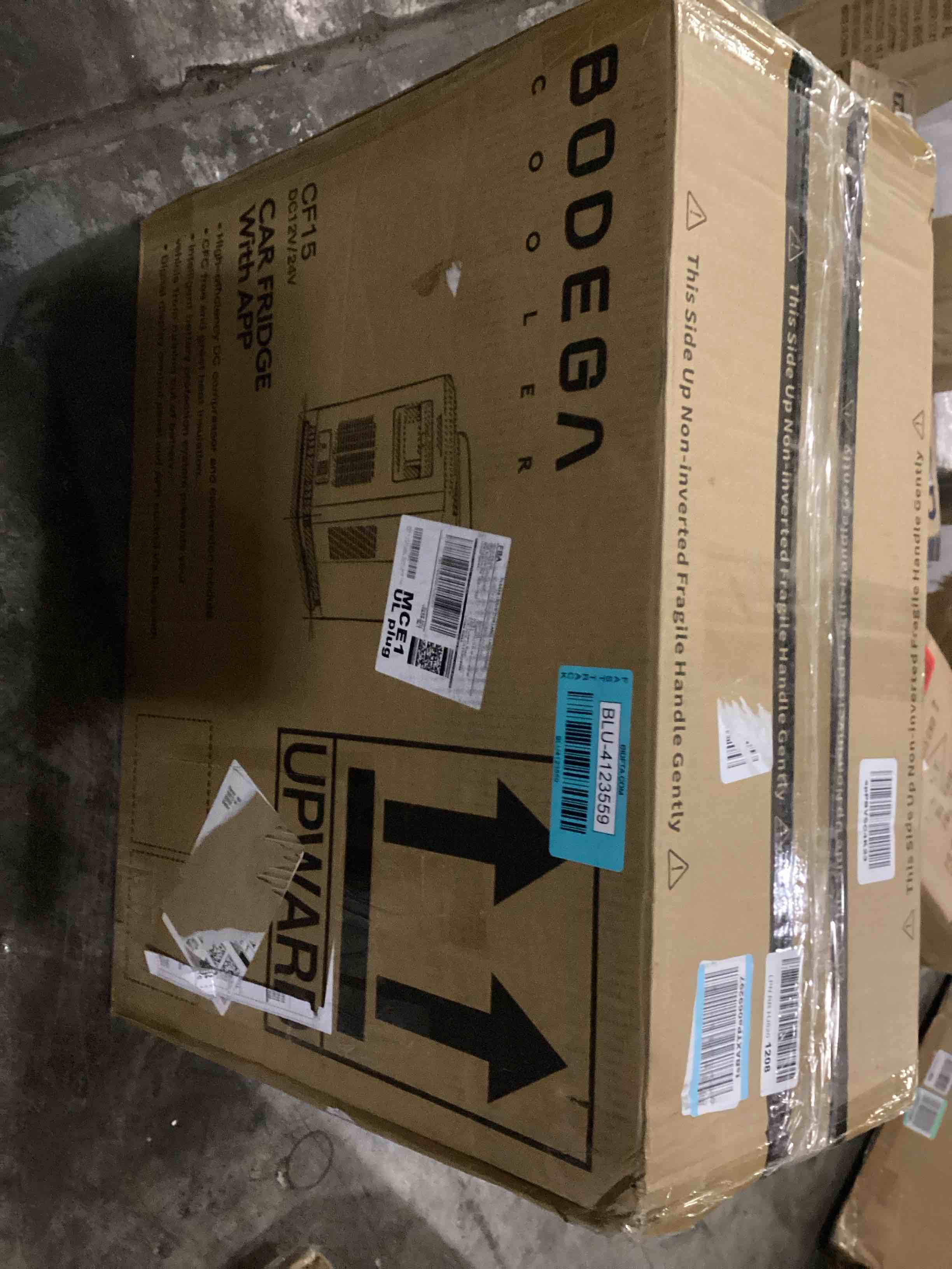 https://s3.amazonaws.com/lotting-images-prod/bidfta/BLU4123559_1701372303080.jpeg