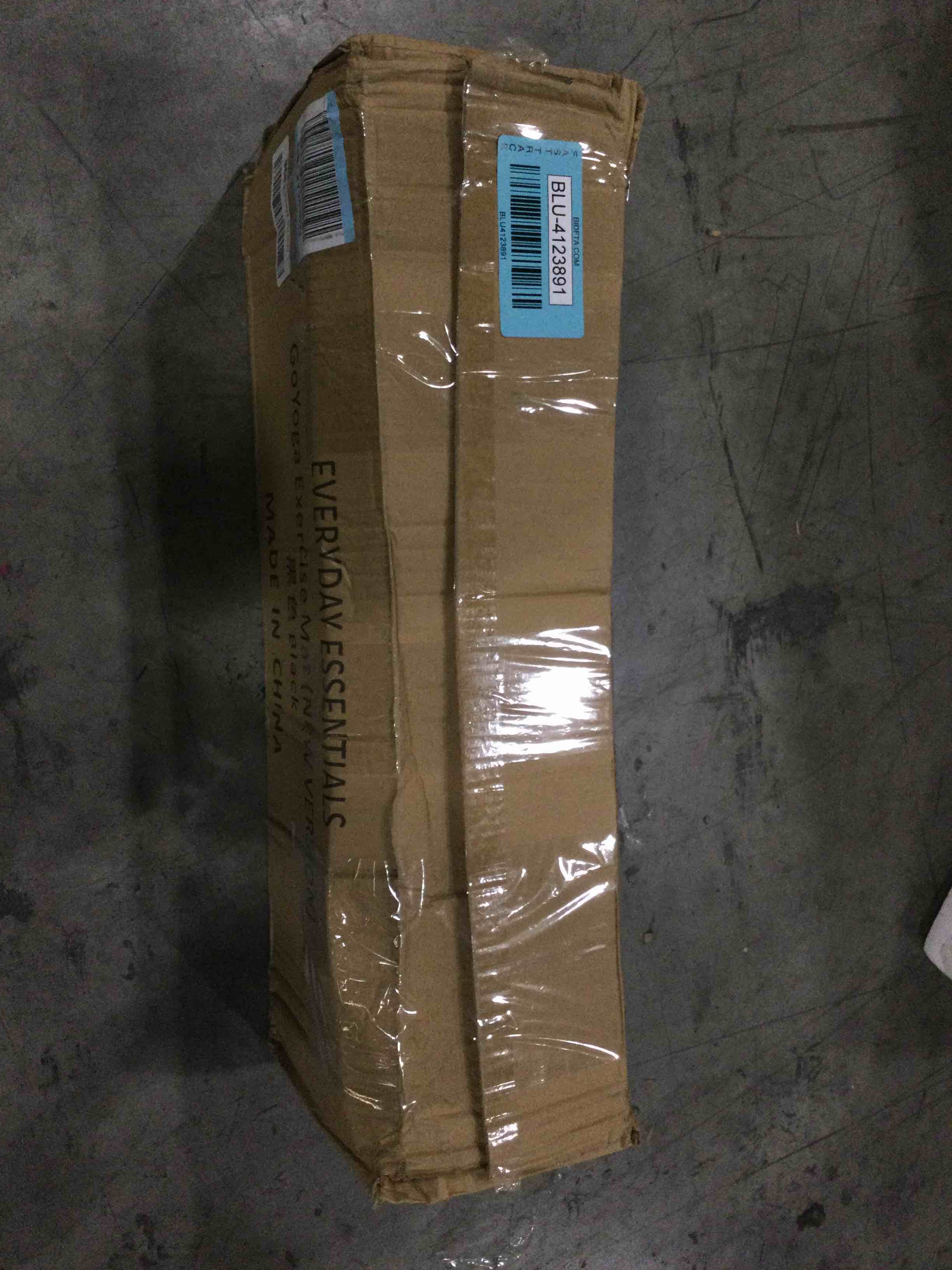 https://s3.amazonaws.com/lotting-images-prod/bidfta/BLU4123891_1701798652252.jpeg