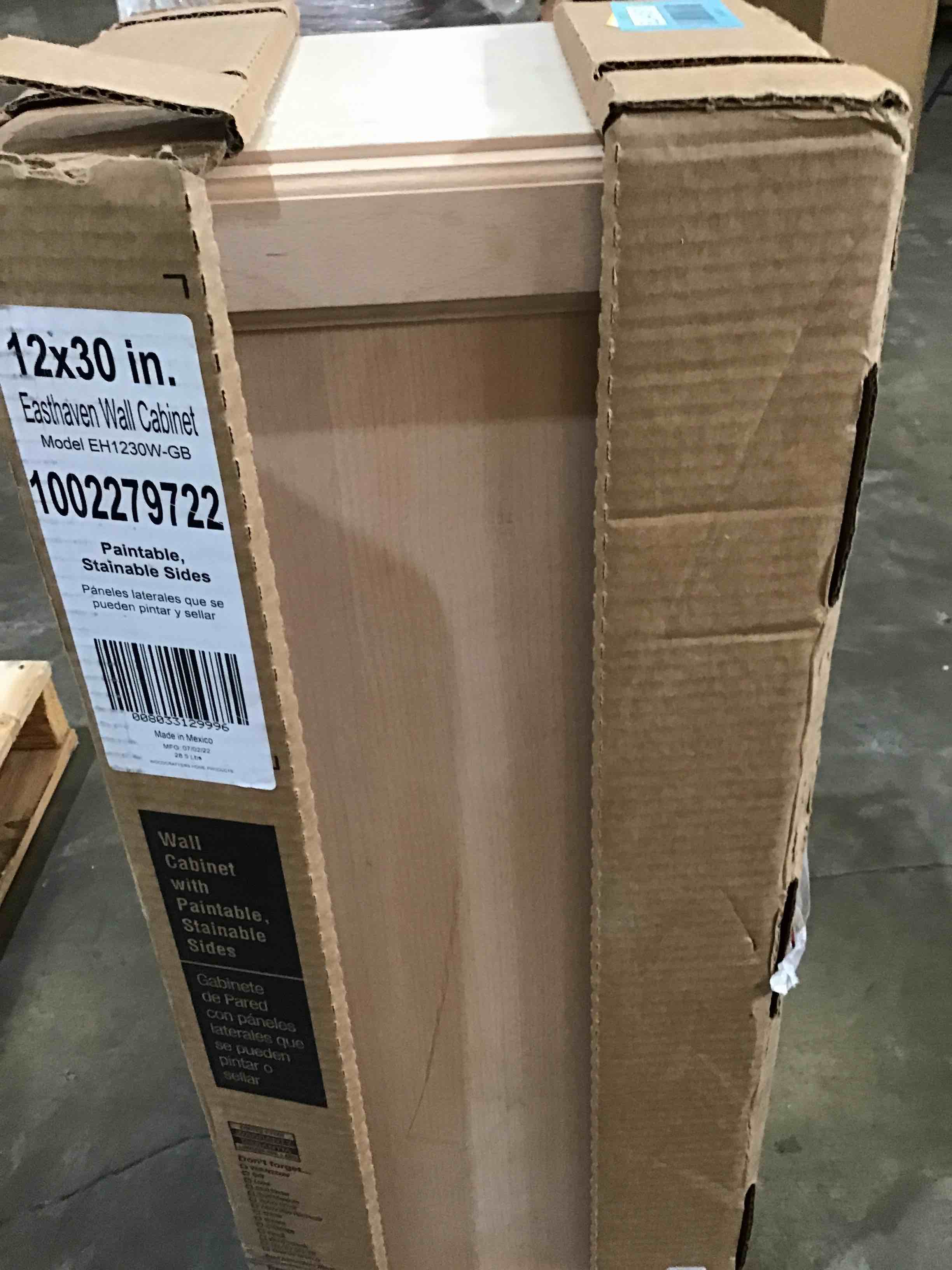 https://s3.amazonaws.com/lotting-images-prod/bidfta/BLU4185716_1692109313968.jpeg
