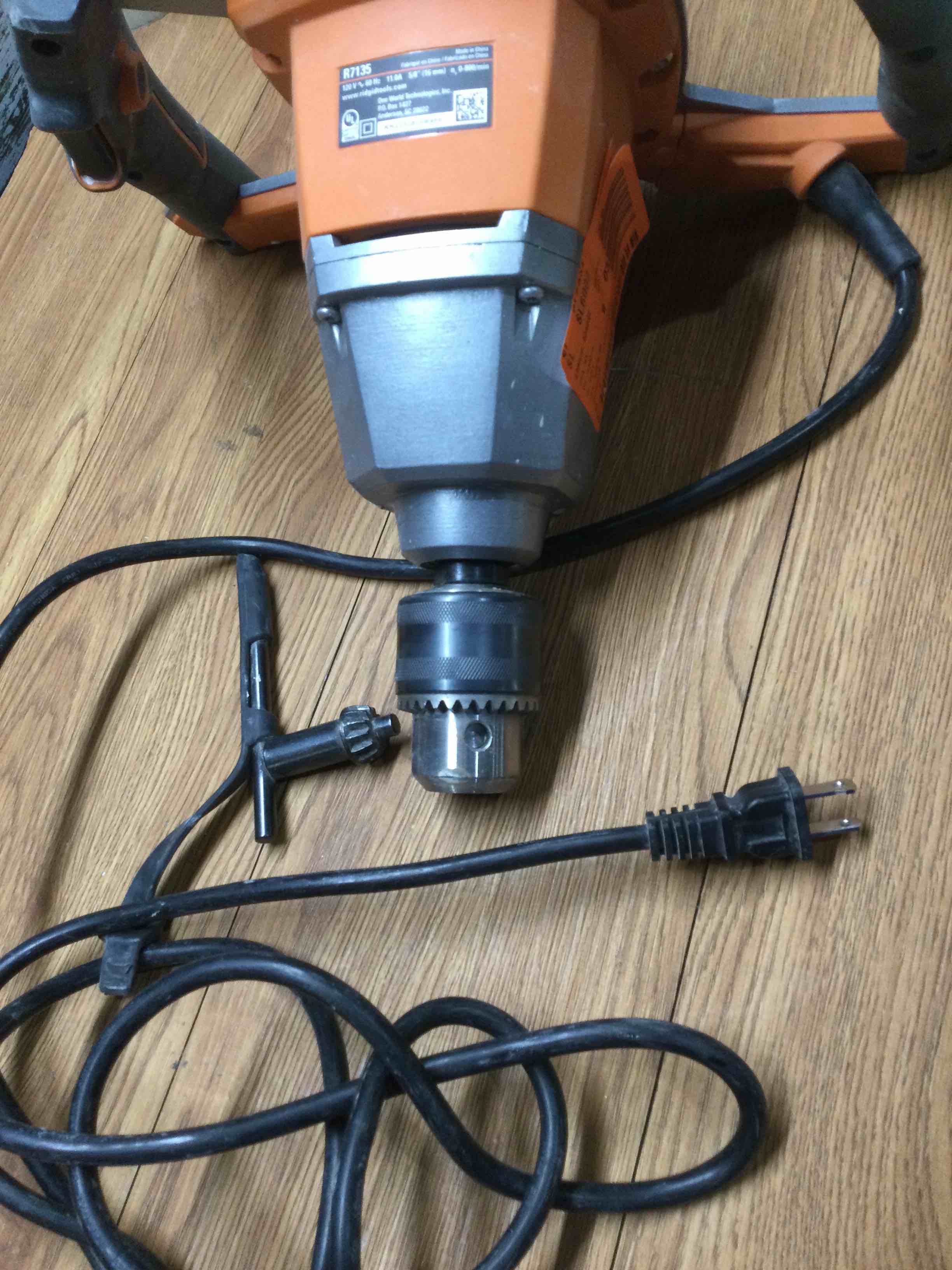https://s3.amazonaws.com/lotting-images-prod/bidfta/BLU4187209_1686836958654.jpeg