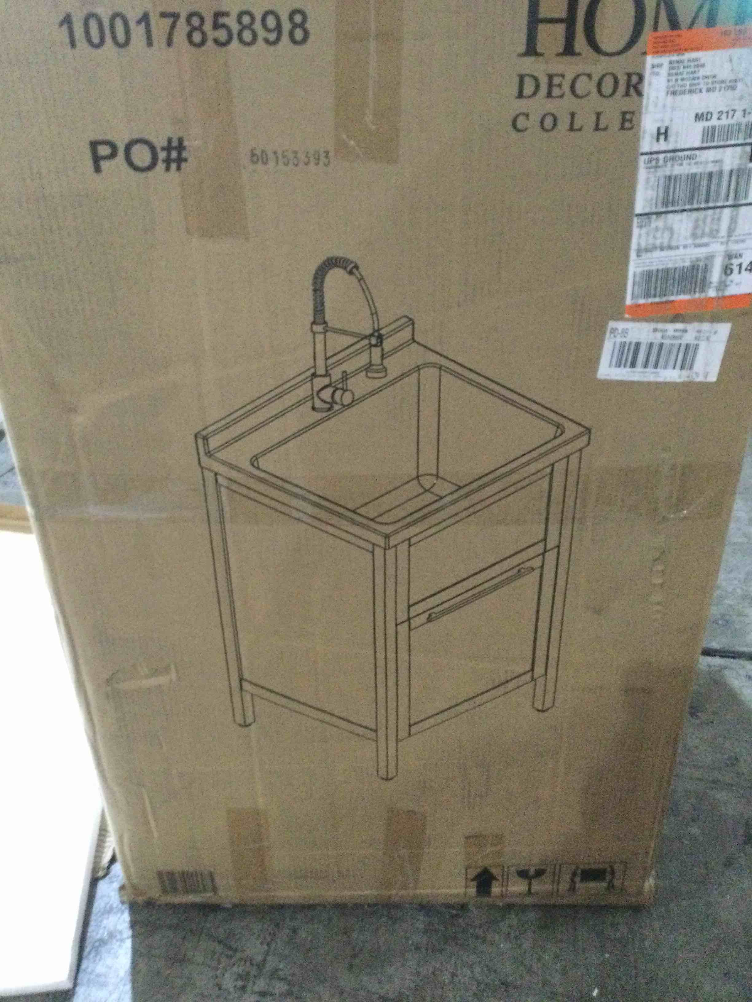 https://s3.amazonaws.com/lotting-images-prod/bidfta/BLU4187469_1687534398570.jpeg