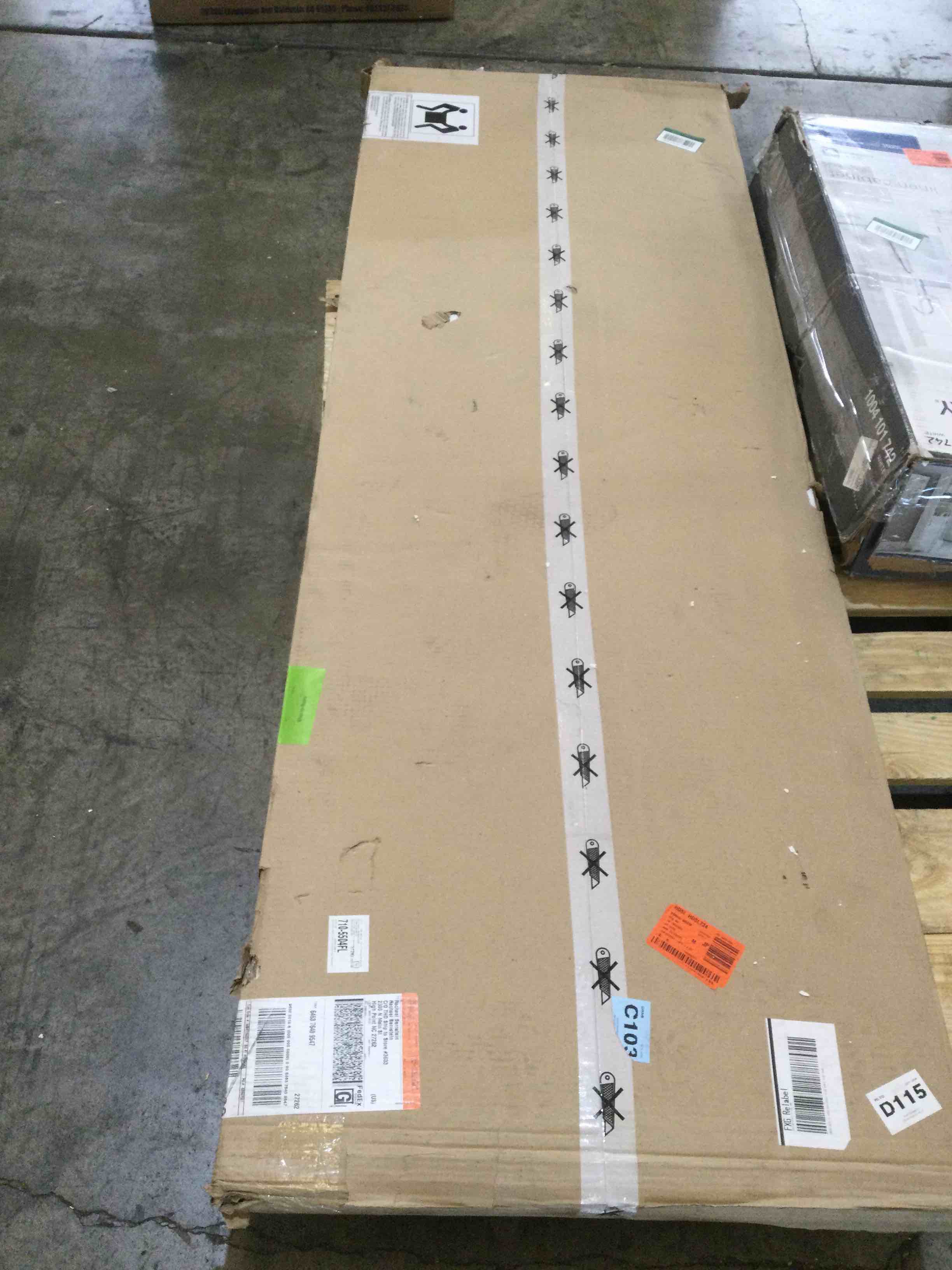 https://s3.amazonaws.com/lotting-images-prod/bidfta/BLU4194581_1689183650943.jpeg
